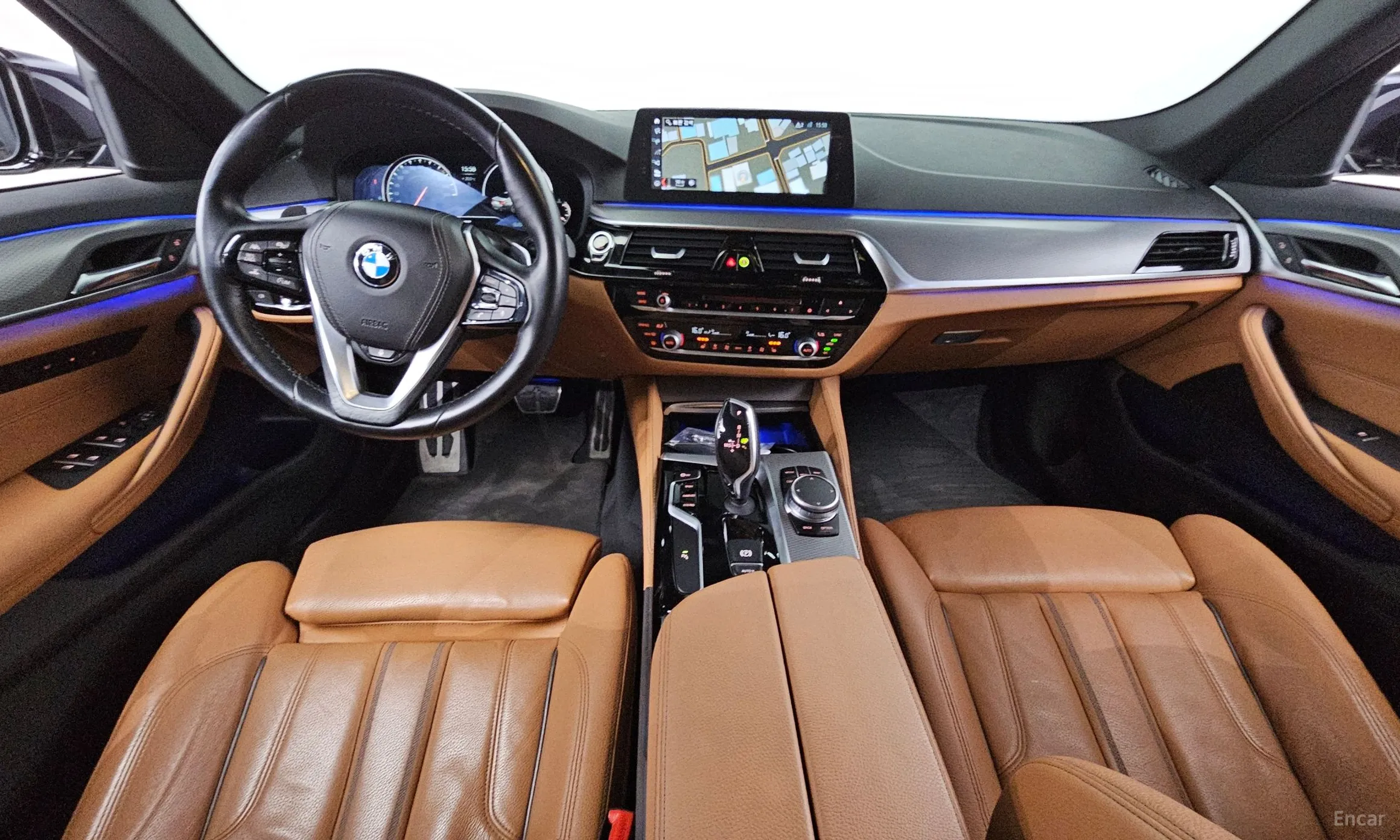 BMW 5 Series (G30) превью 4