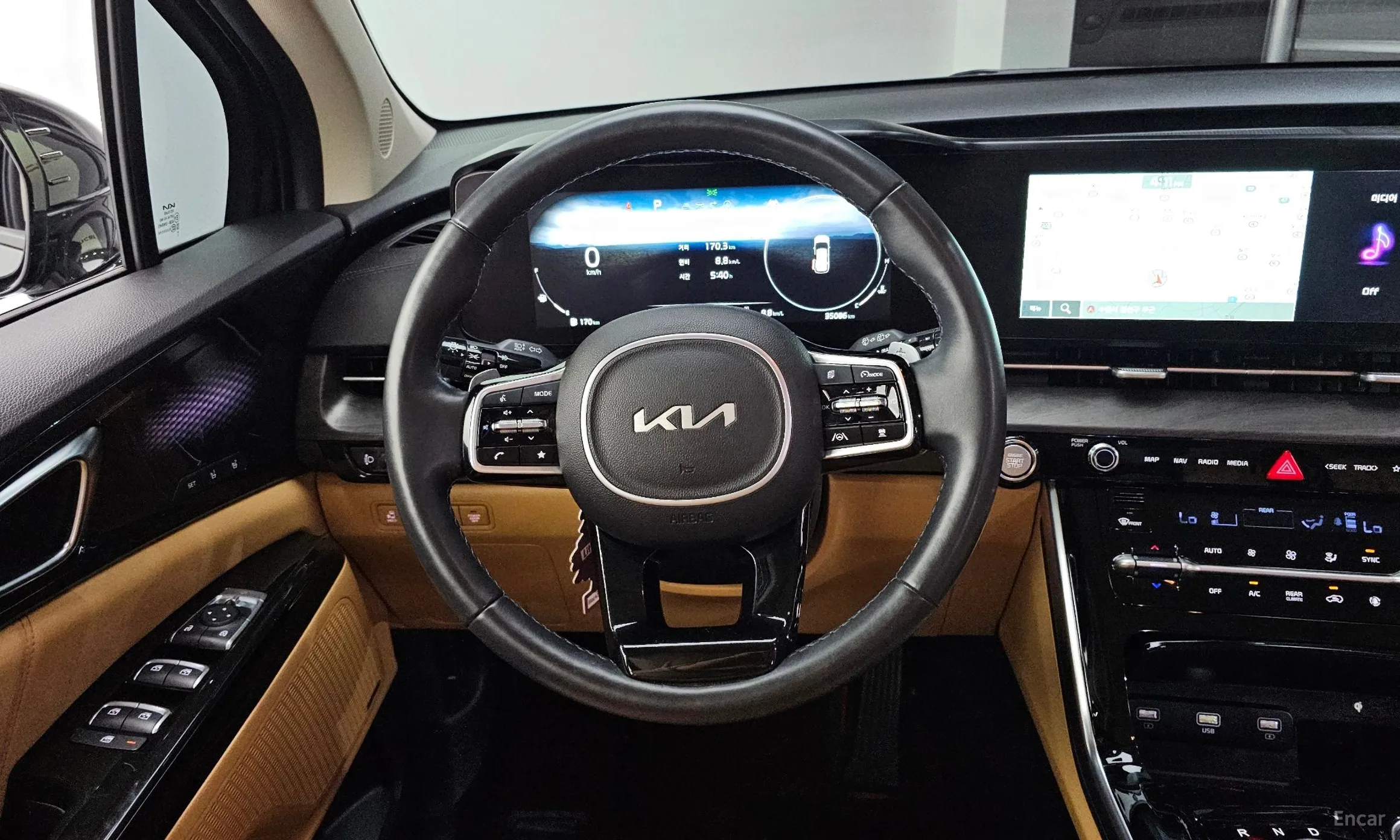 Kia Carnival Gen 4 превью 12