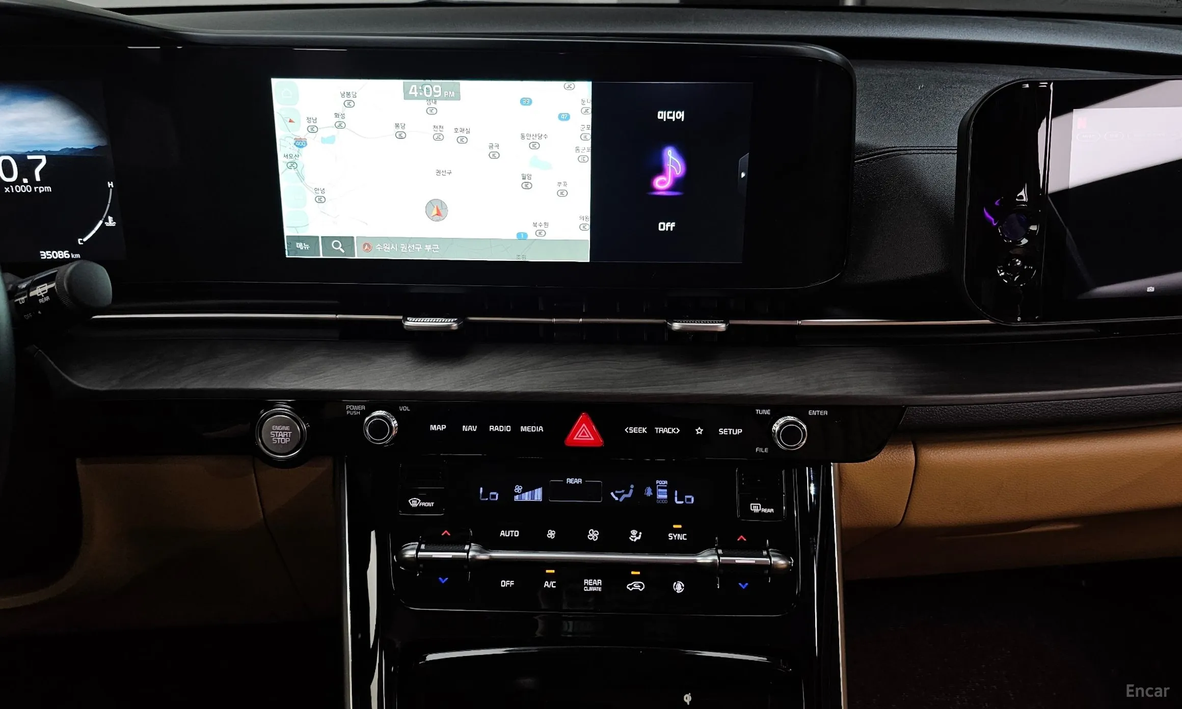 Kia Carnival Gen 4 превью 13