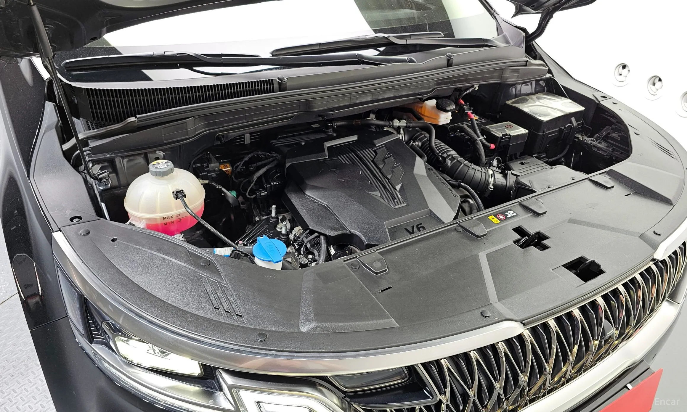Kia Carnival Gen 4 превью 5