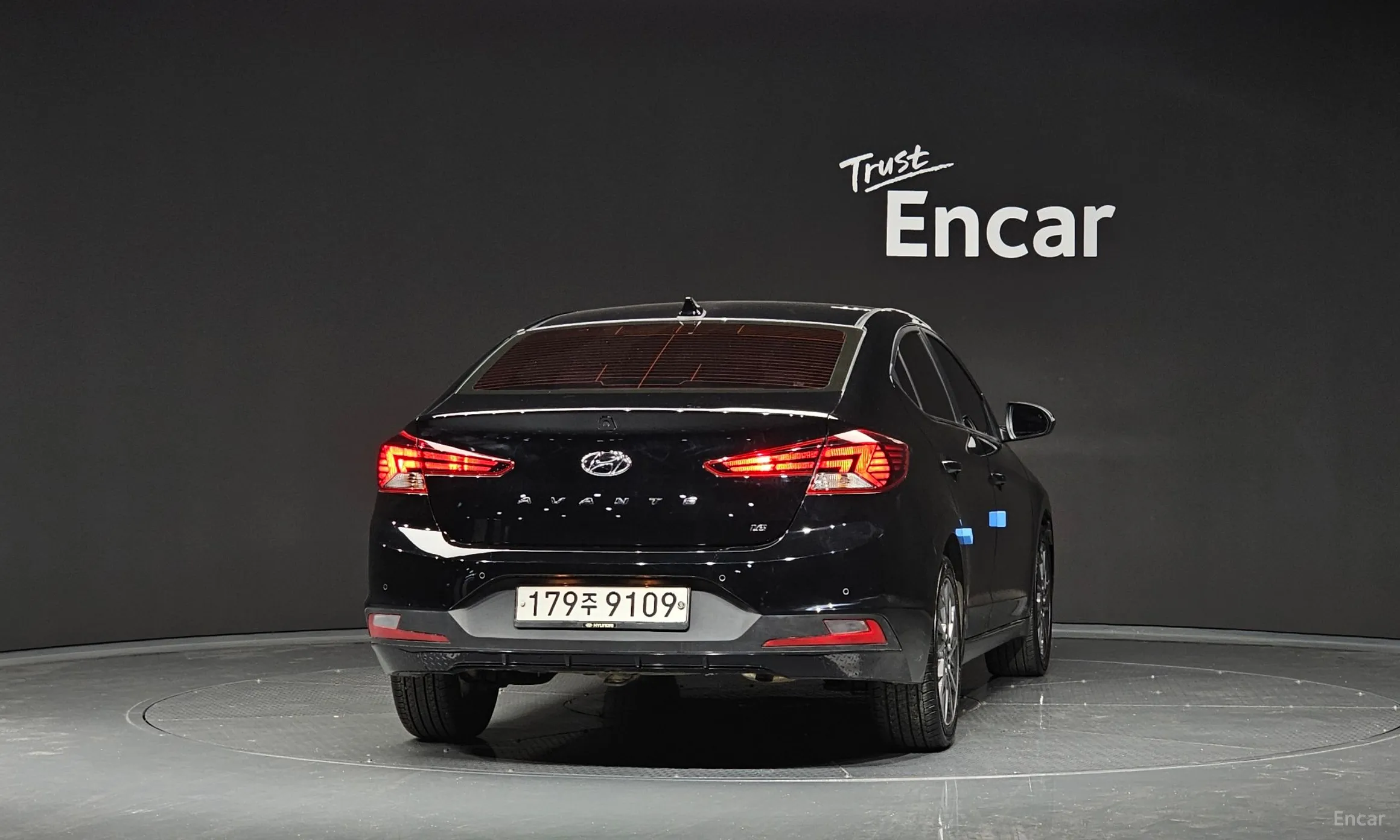 Hyundai Avante AD превью 3