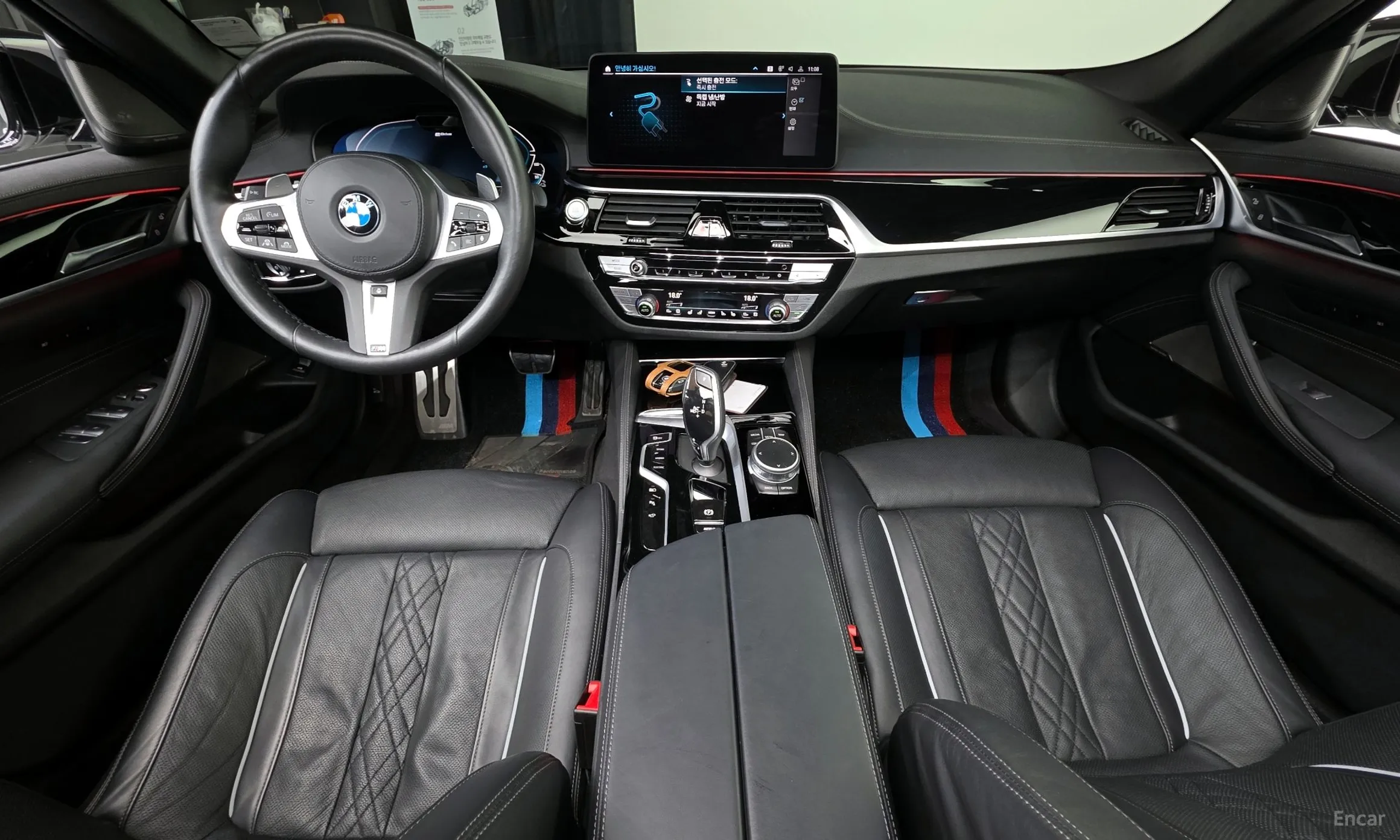 BMW 5 Series (G30) превью 4