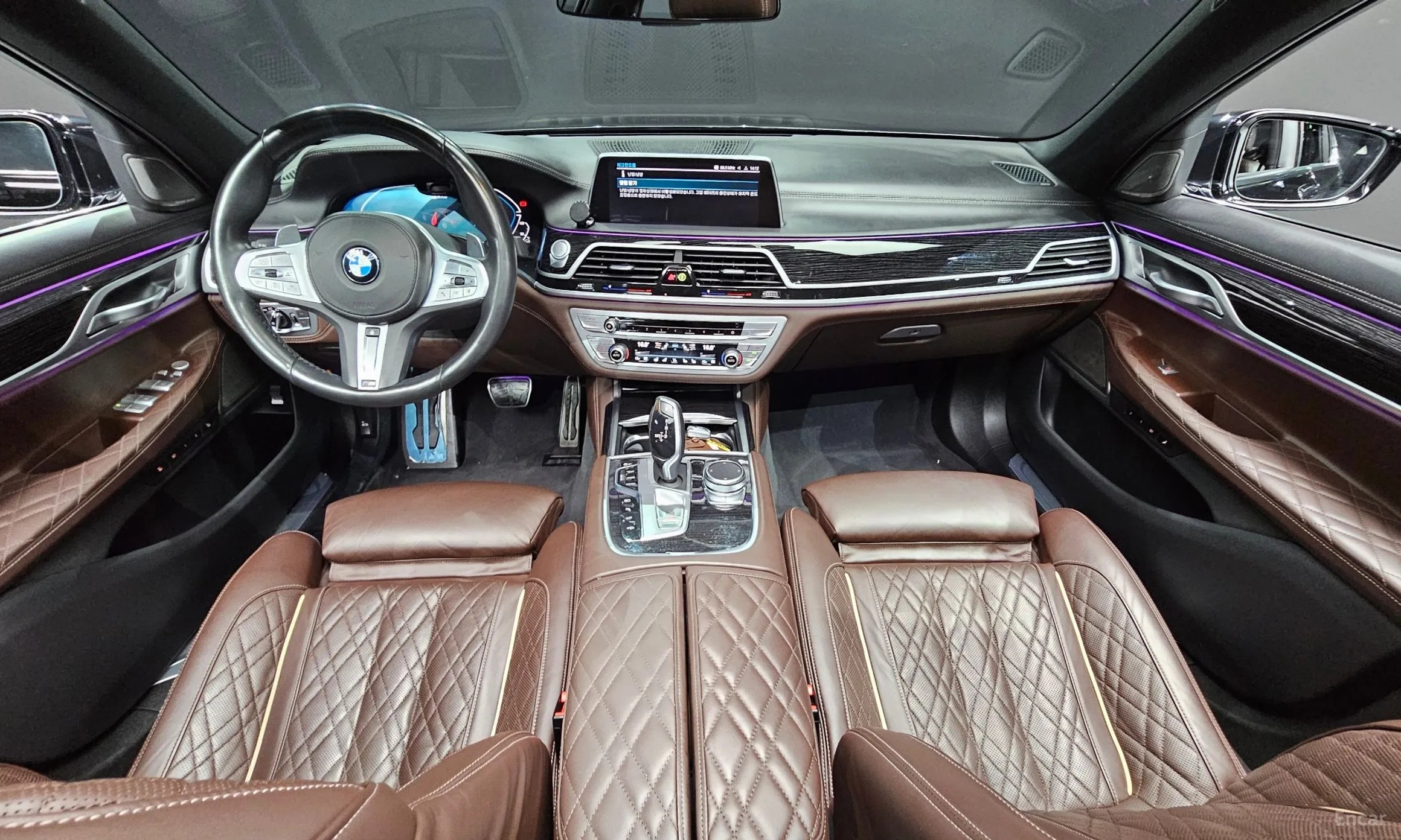 BMW 7 Series (G11) превью 4