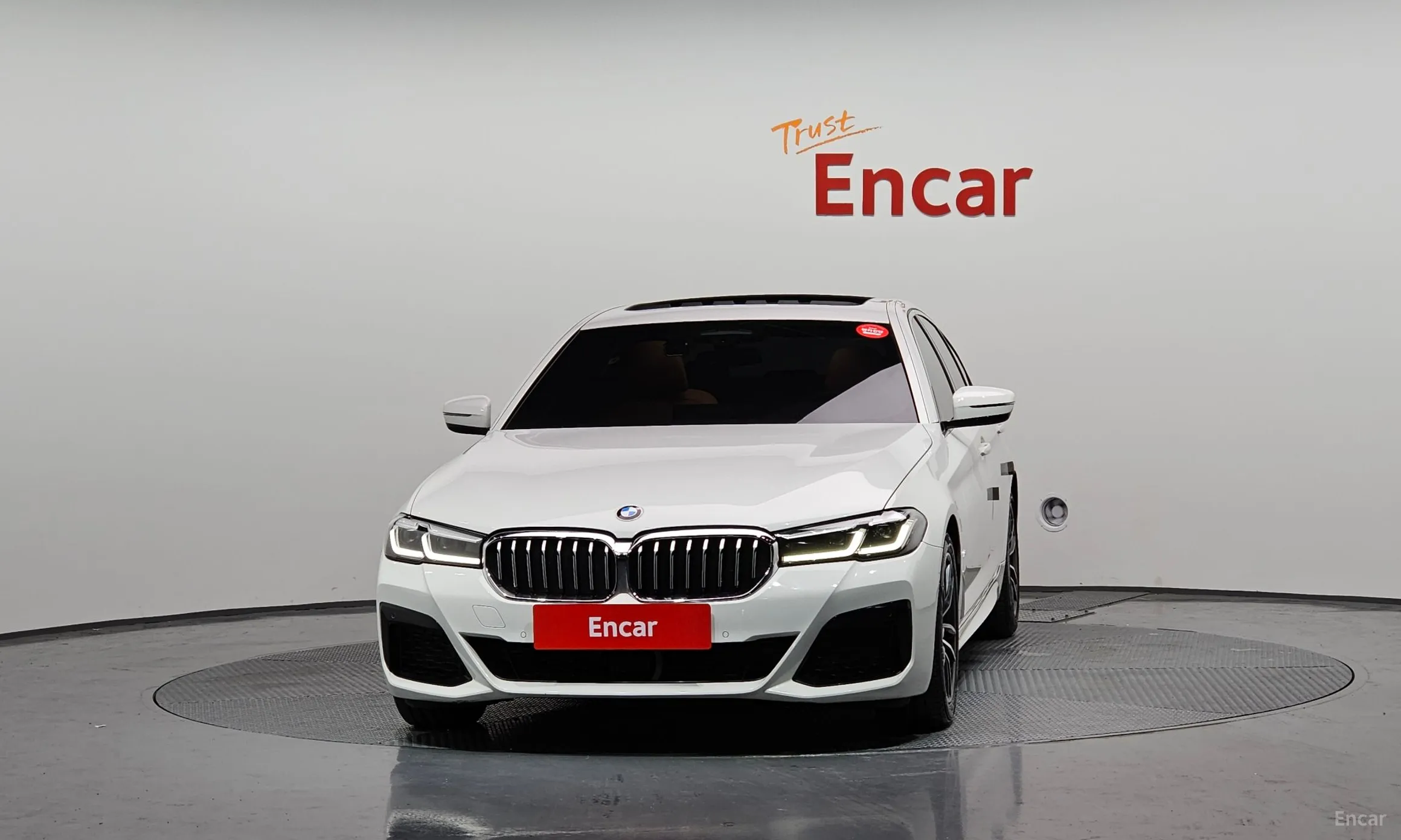 BMW 5 Series (G30)