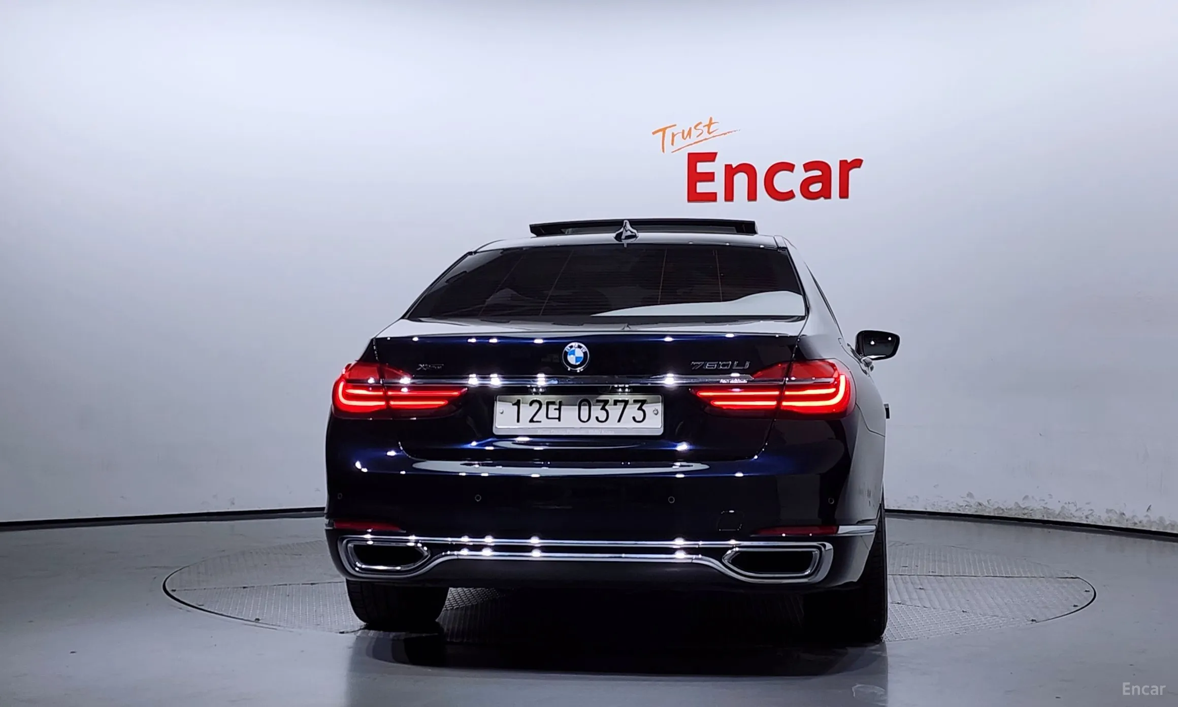 BMW 7 Series (G11) превью 3