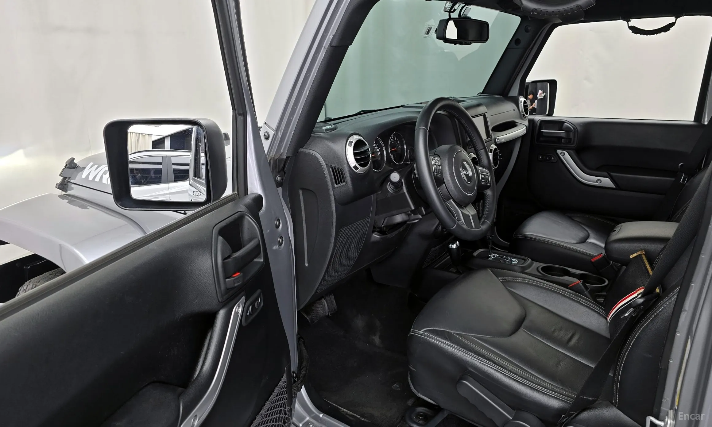 Jeep Wrangler (JK) превью 10