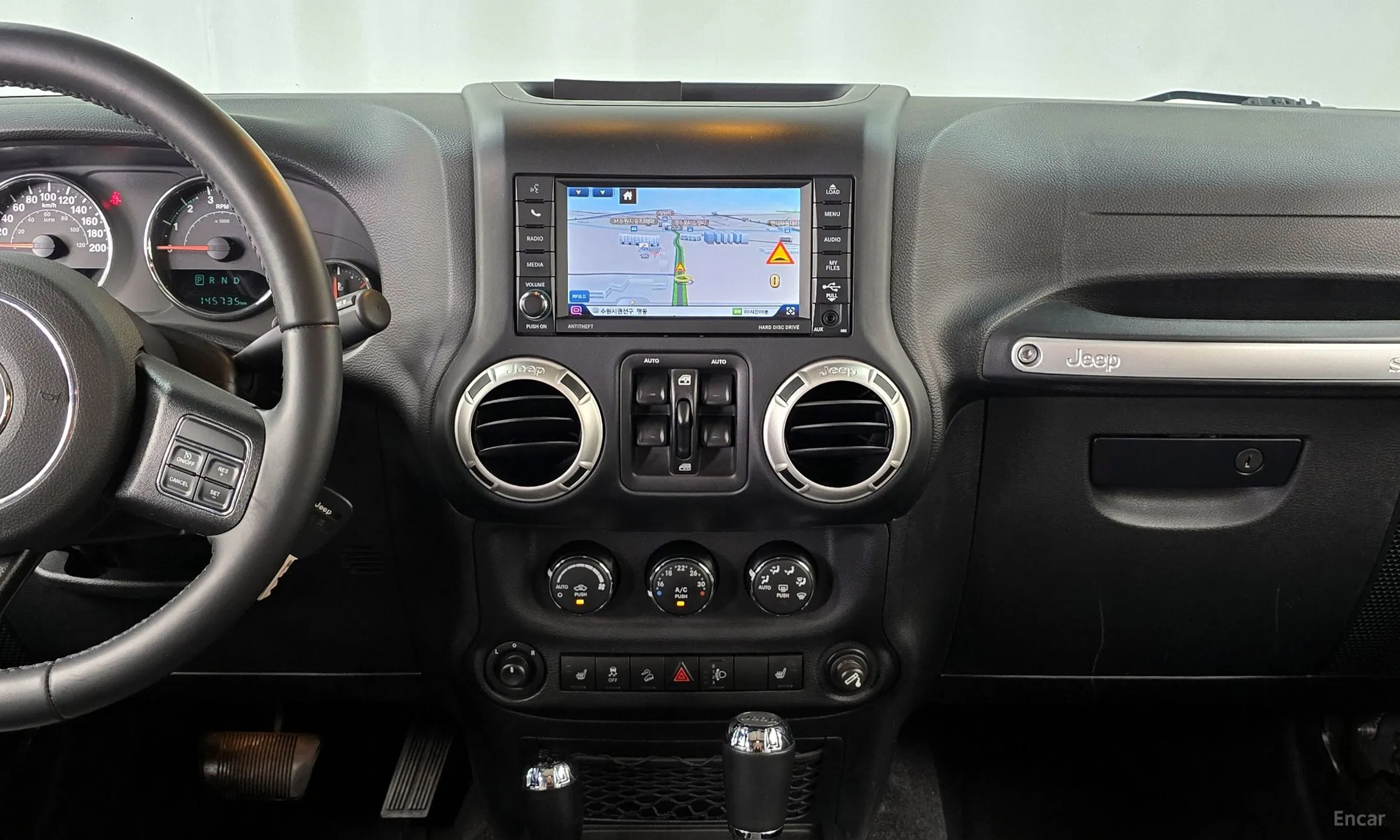 Jeep Wrangler (JK) превью 14