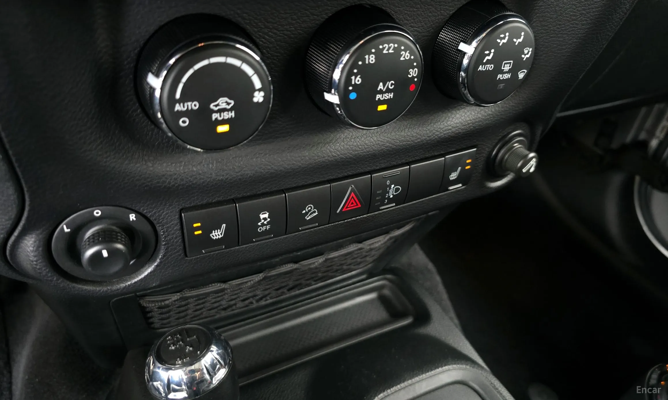 Jeep Wrangler (JK) превью 16