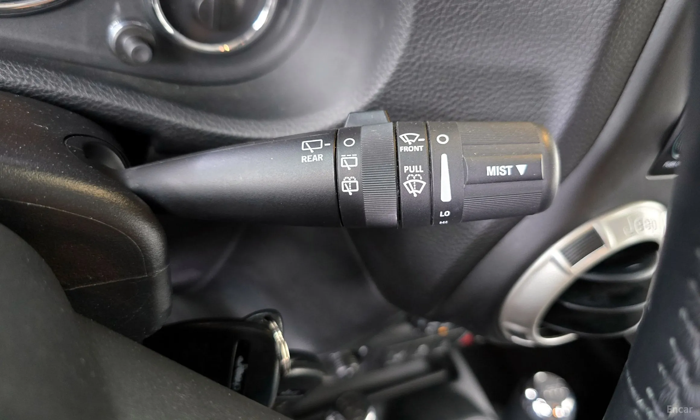 Jeep Wrangler (JK) превью 18