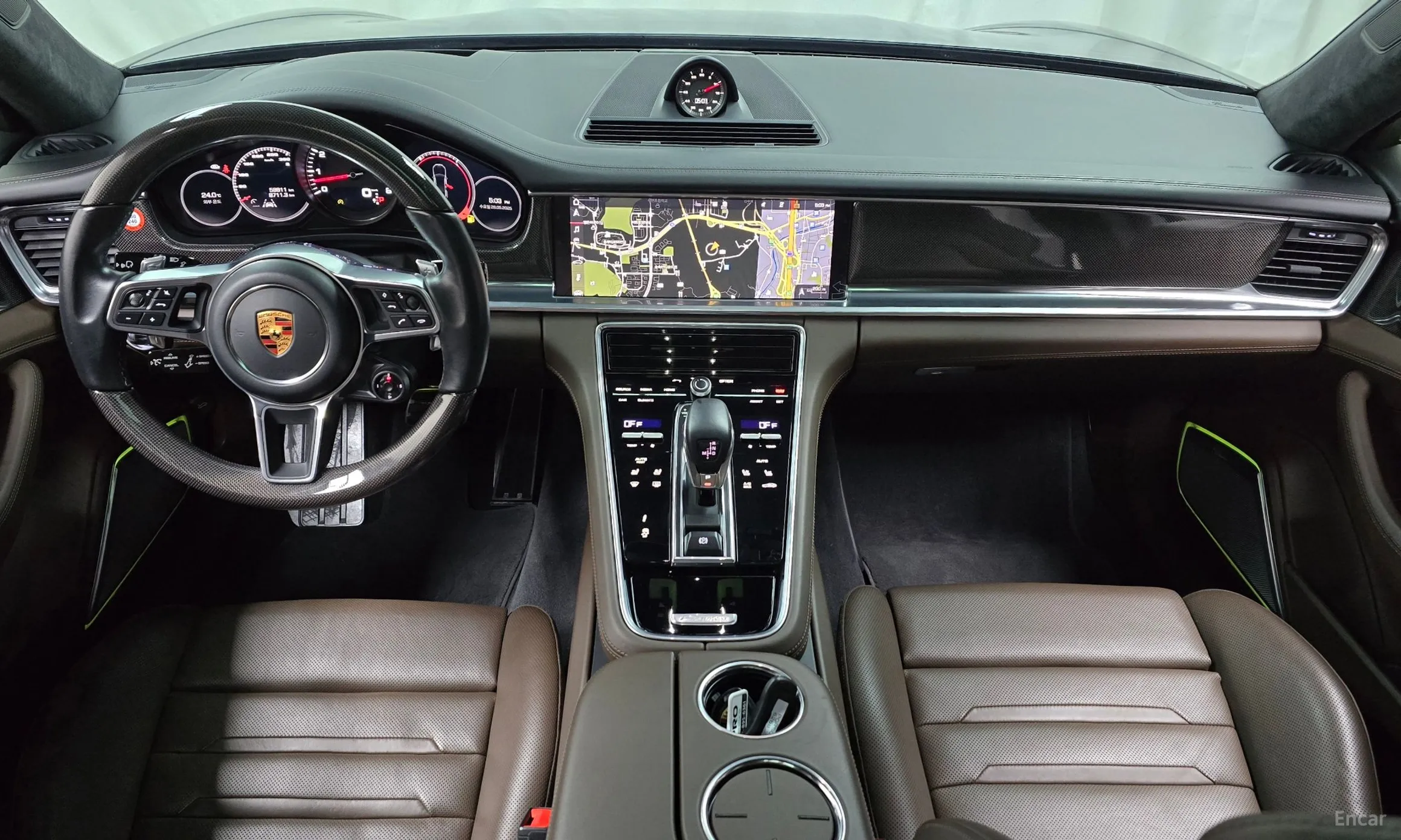 Porsche Panamera (971) превью 4