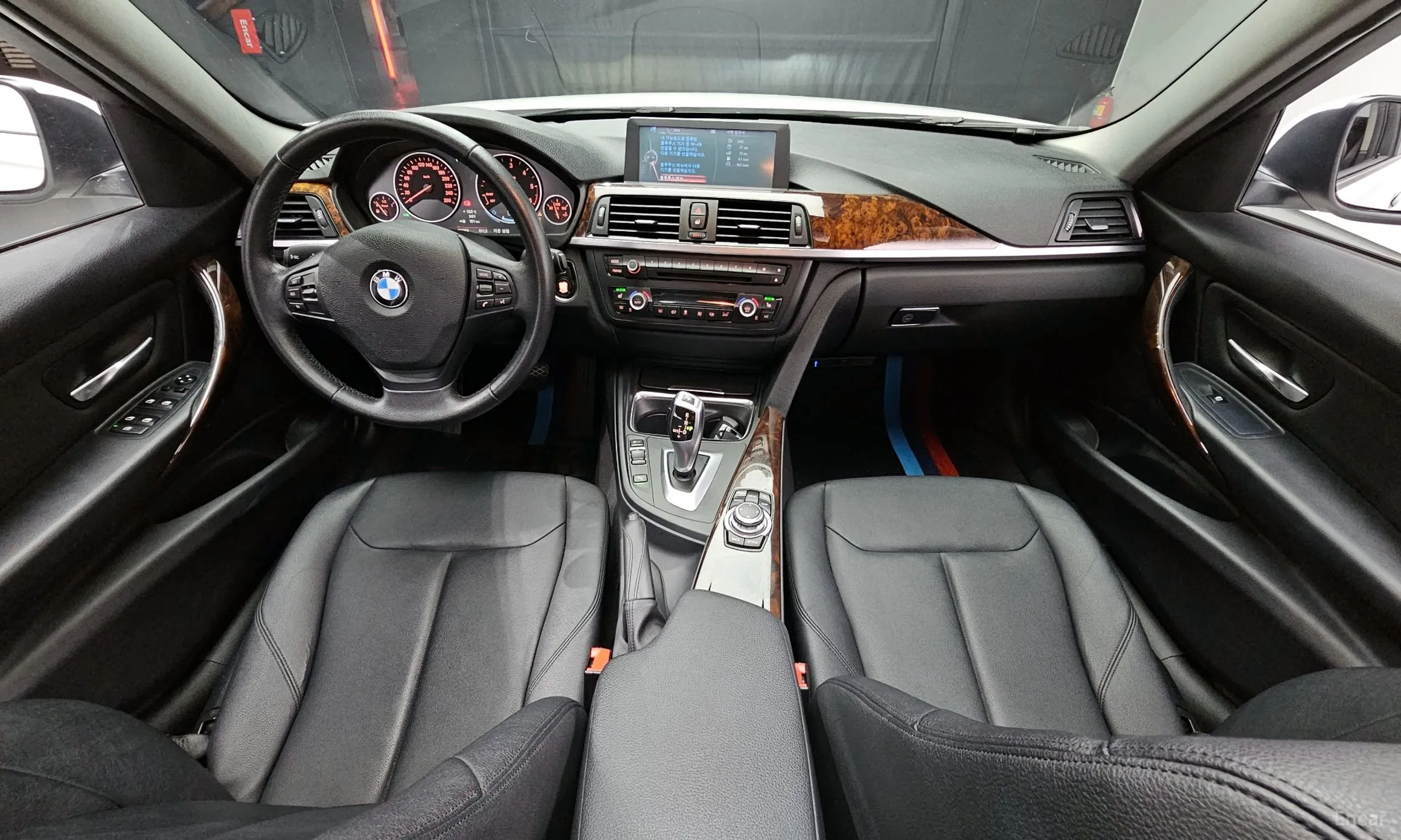 BMW 3 Series (F30) превью 4