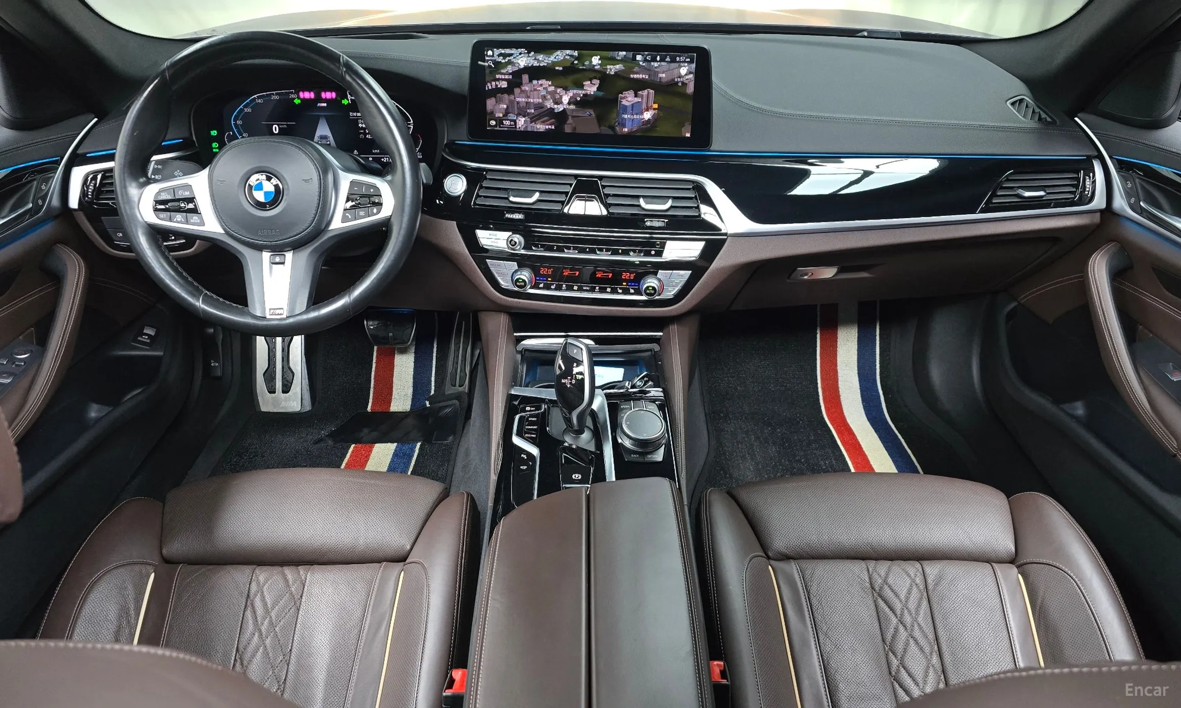 BMW 5 Series (G30) превью 4