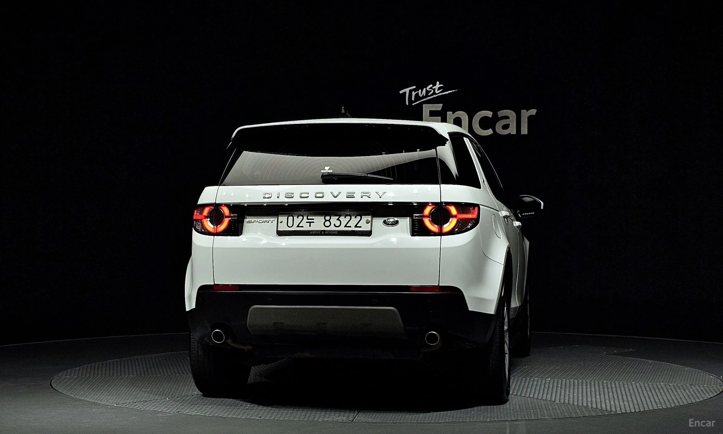 Land Rover Discovery Sports превью 3