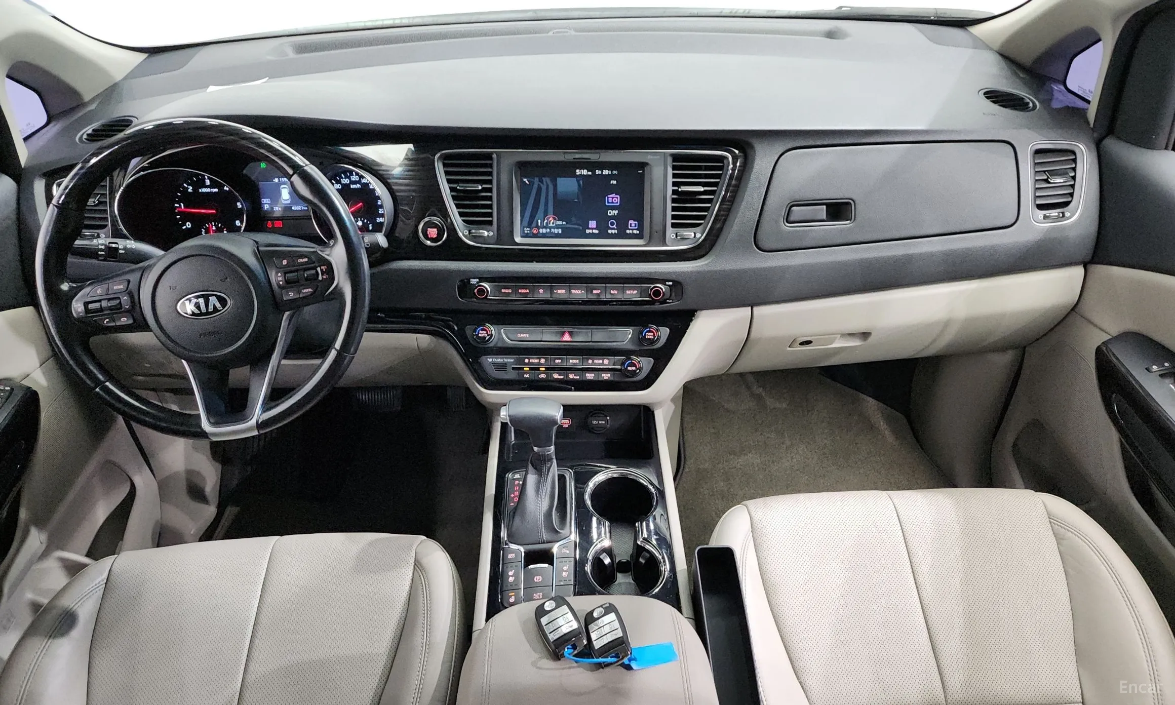 Kia Carnival превью 4