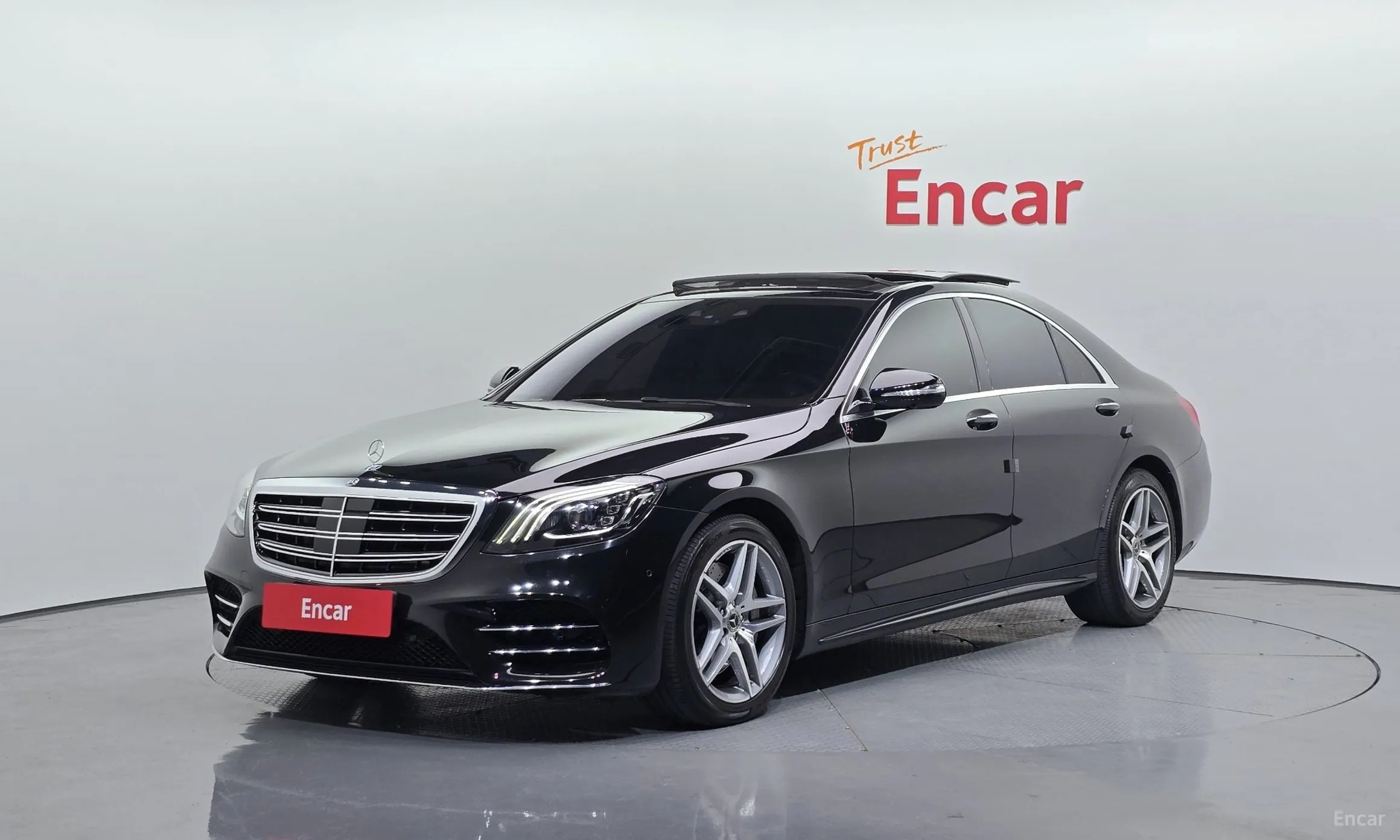 Mercedes Benz S-Class W222