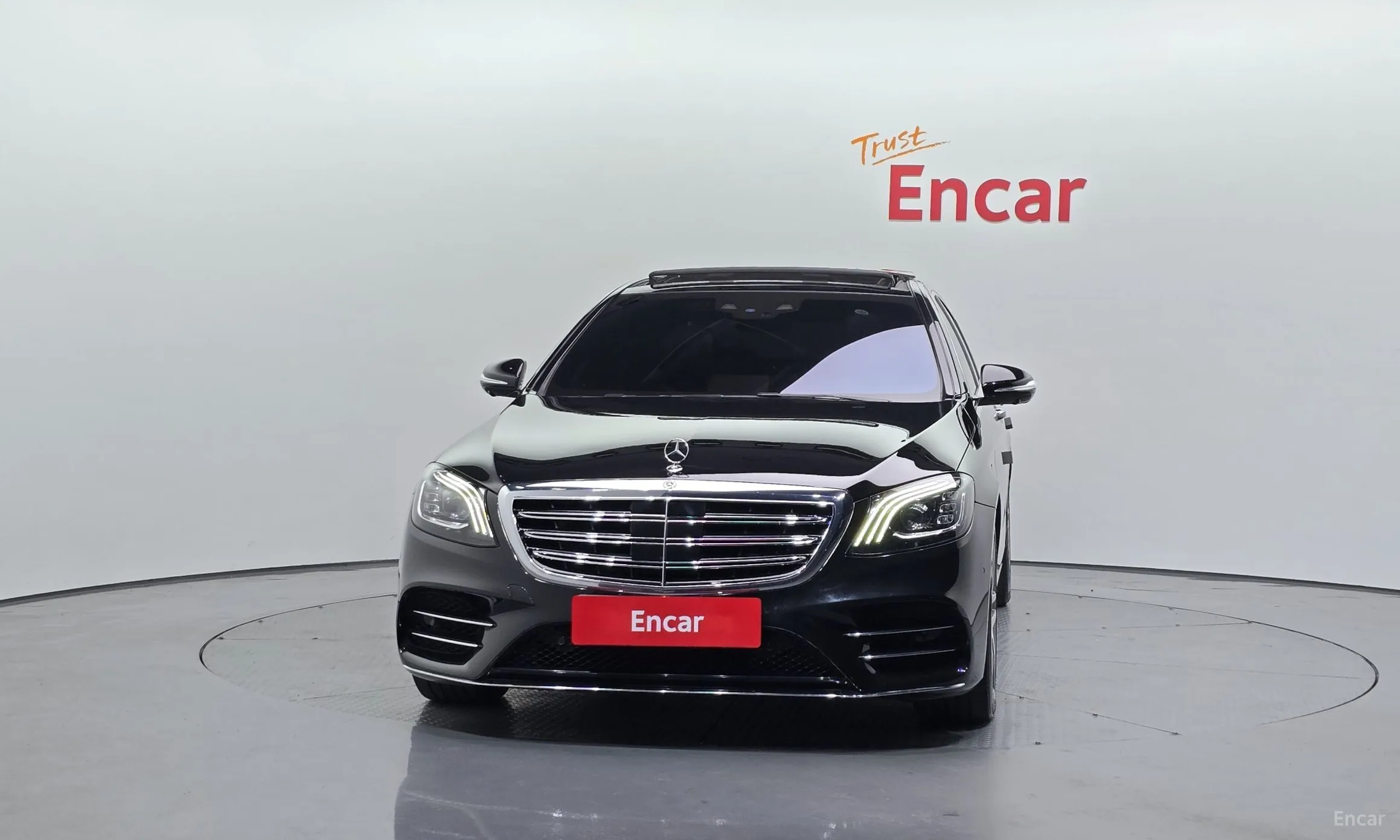 Mercedes Benz S-Class W222