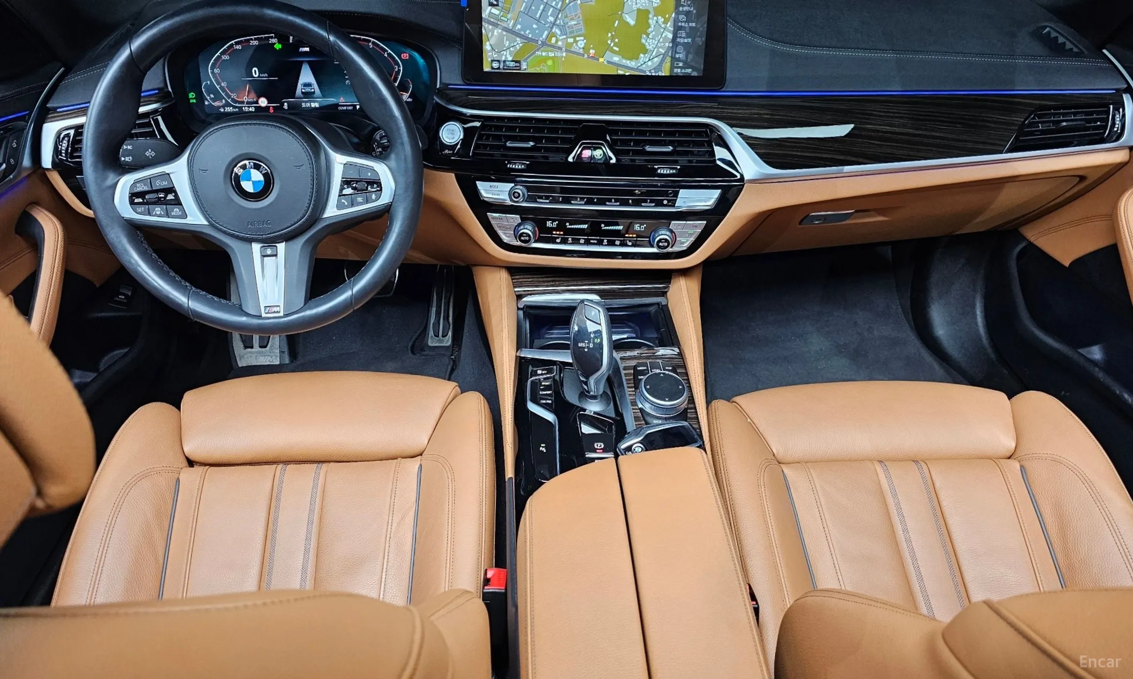 BMW 5 Series (G30) превью 4