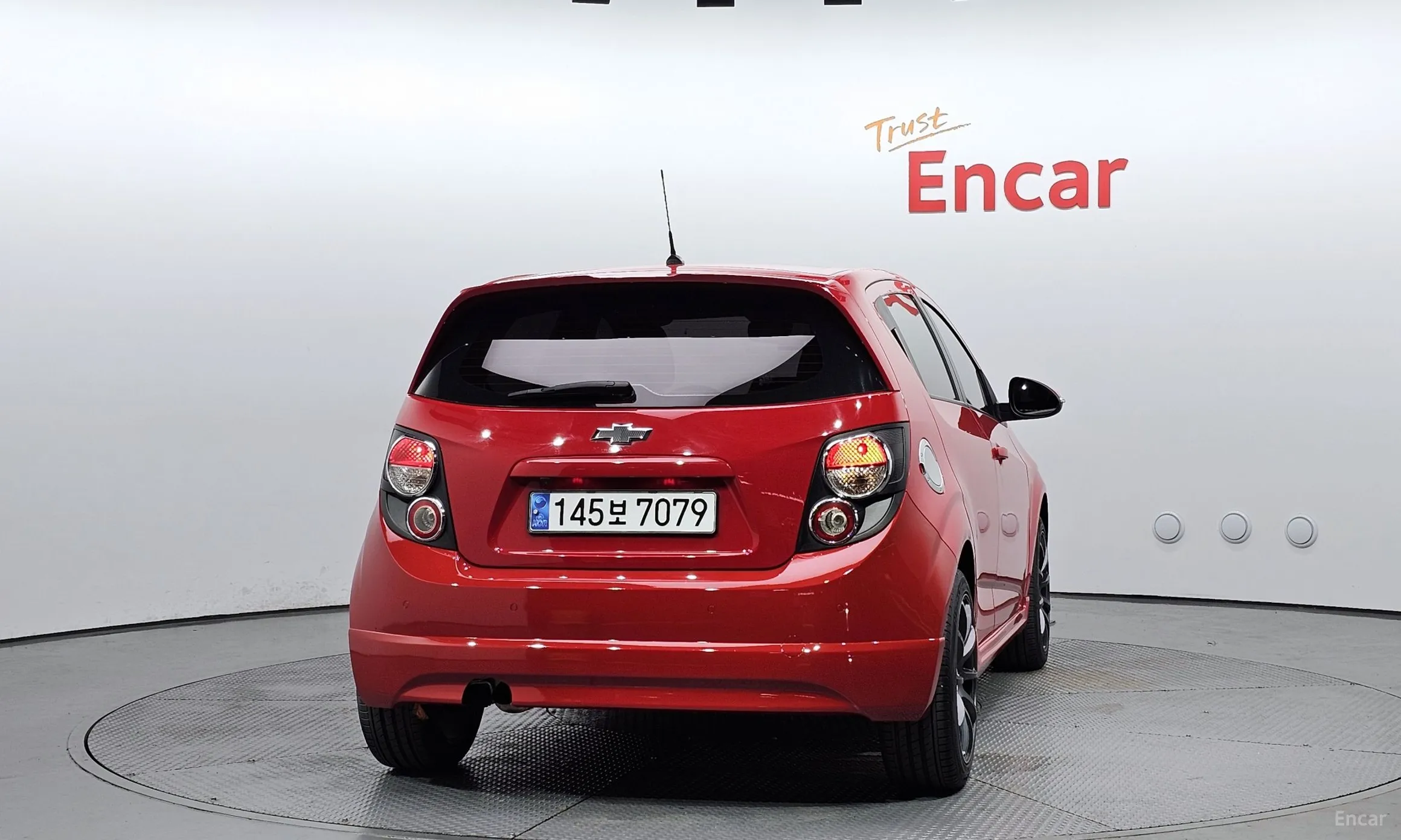 Chevrolet (GM Daewoo) Aveo Hatchback превью 3