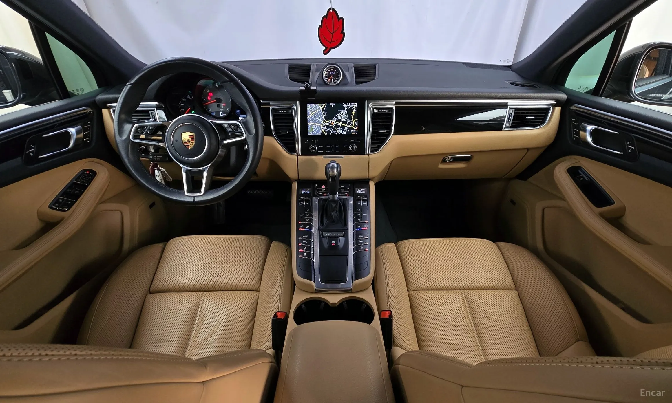 Porsche Macan превью 4