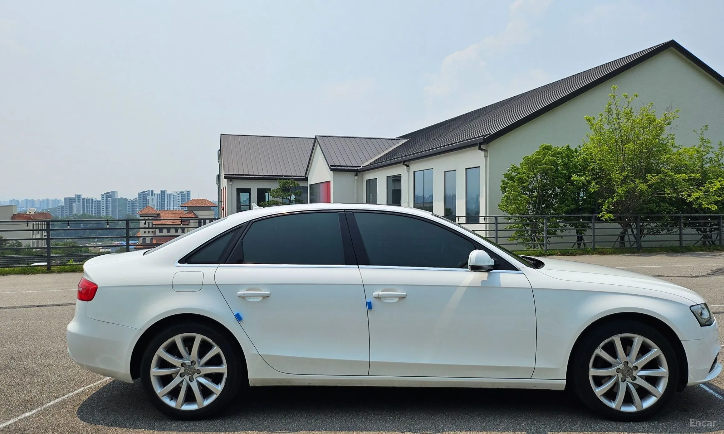 Audi New A4 превью 4
