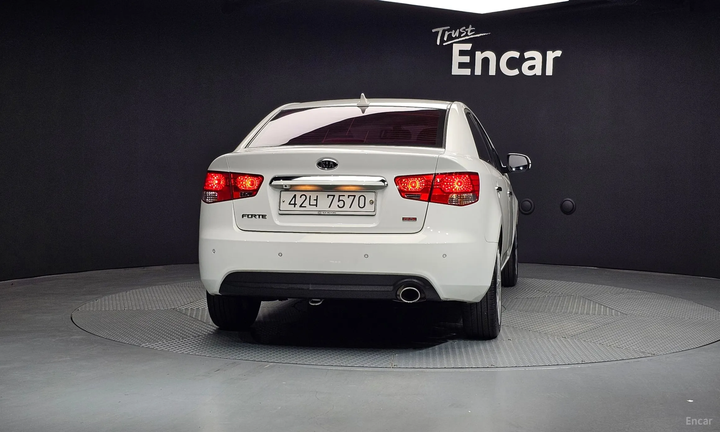 Kia Forte превью 3