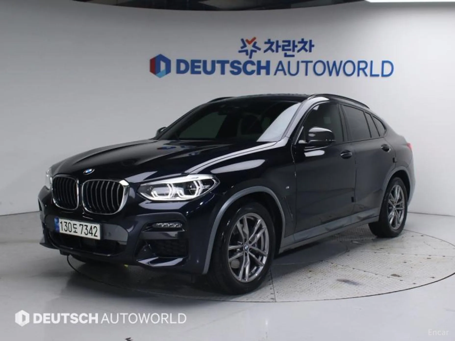 X4 (G02)