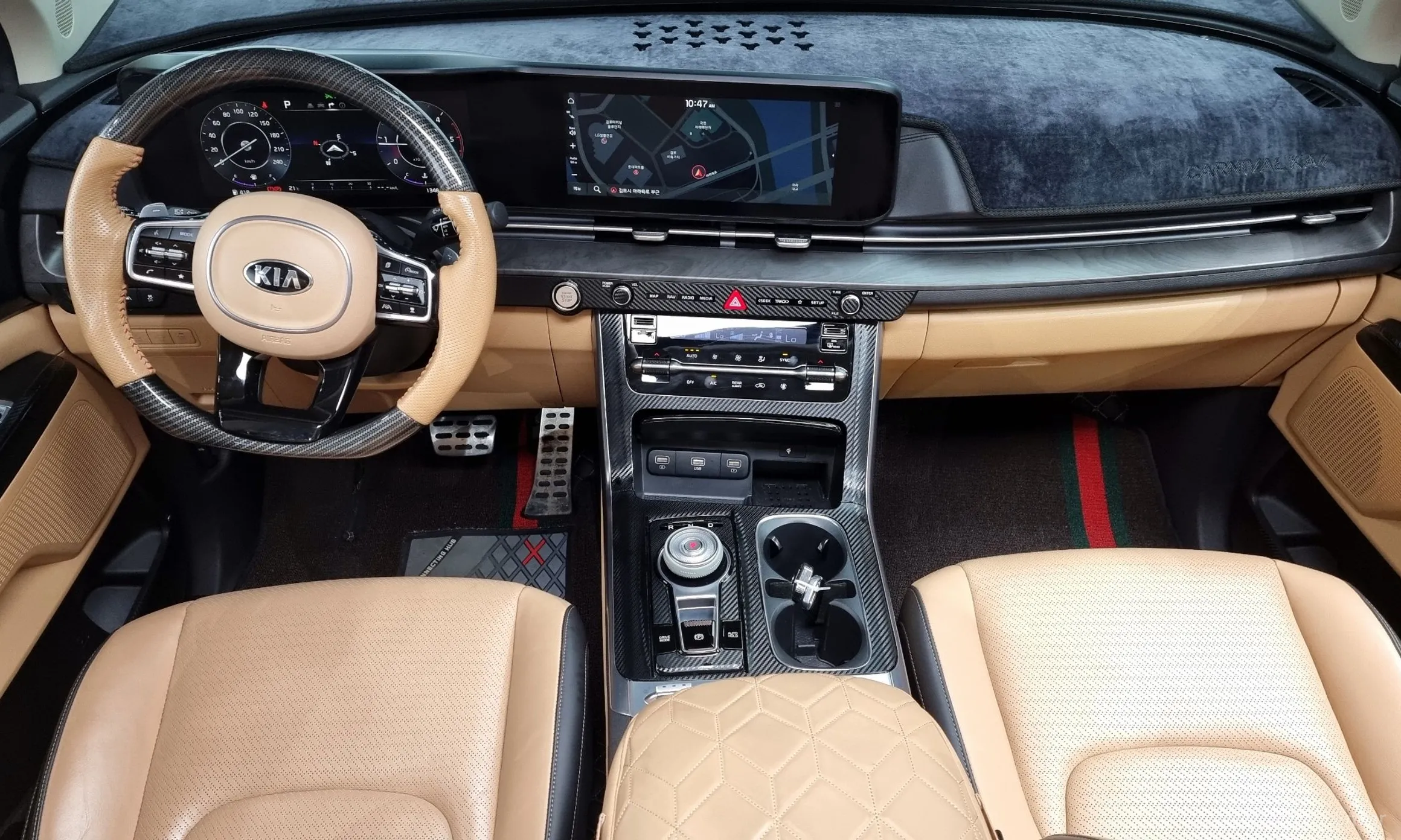 Kia Carnival Gen 4 превью 4