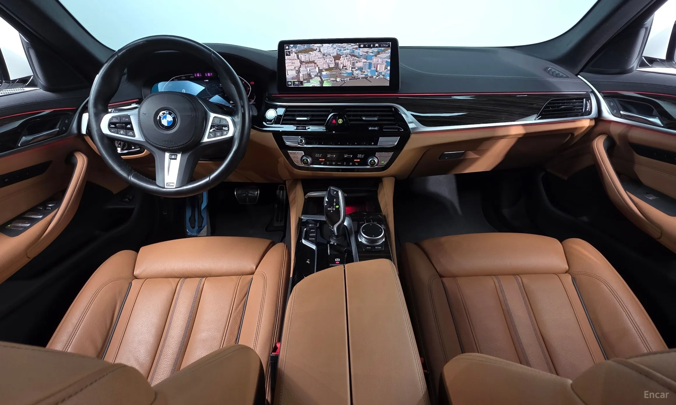BMW 5 Series (G30) превью 4