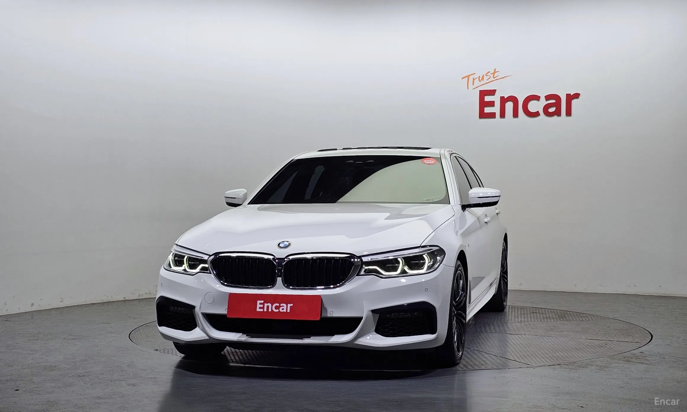 BMW 5 Series (G30)