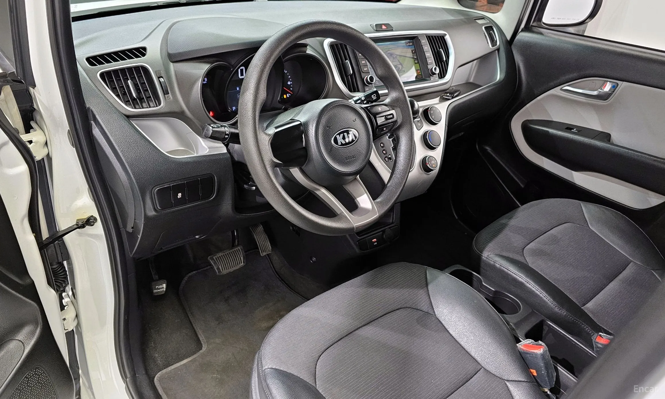 Kia Ray превью 4