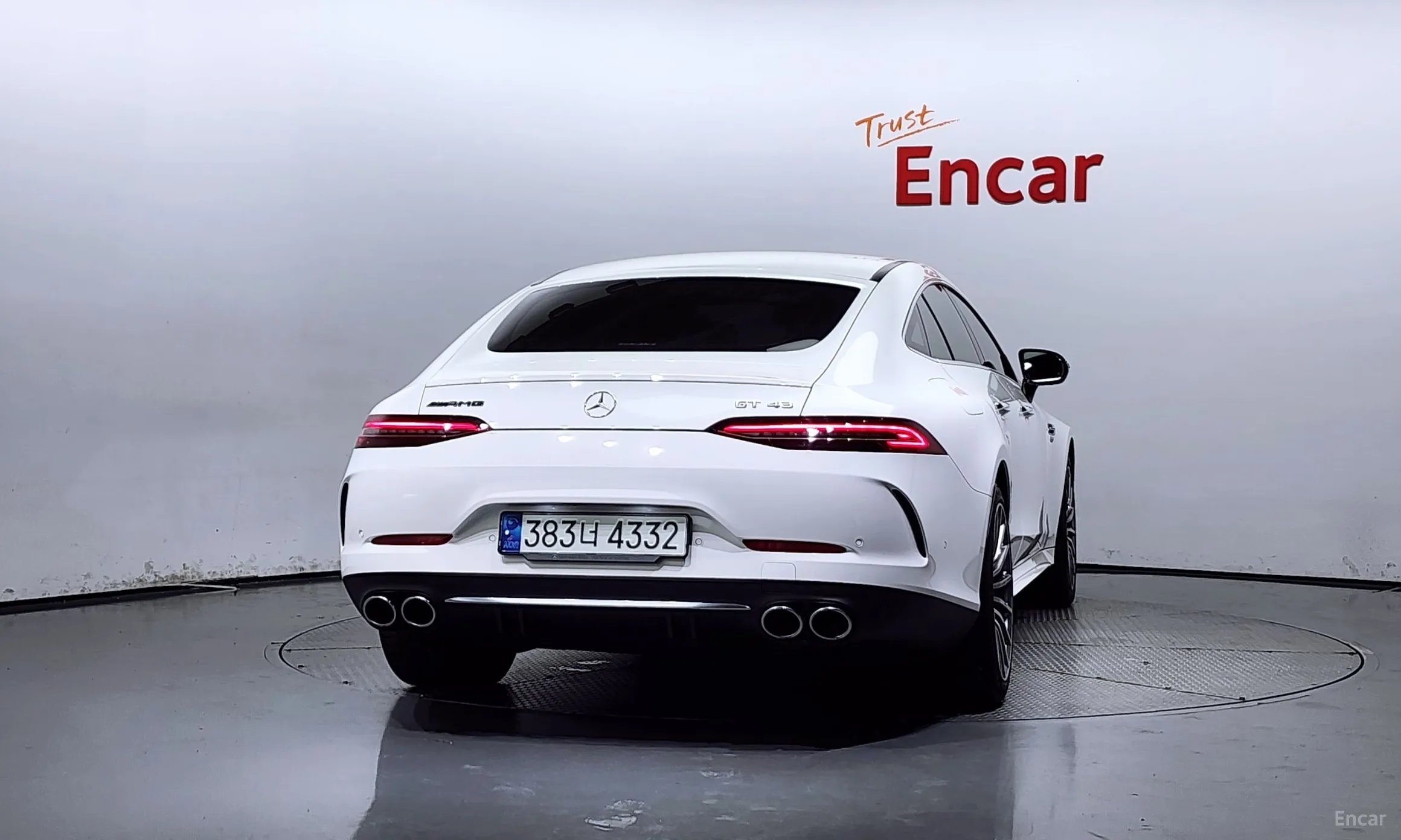 Mercedes Benz AMG GT превью 3