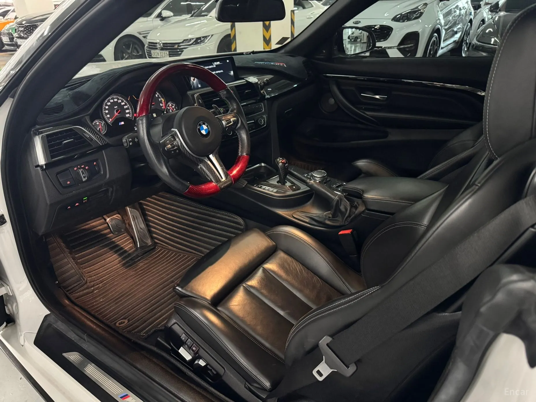 BMW M4 (F82) превью 4