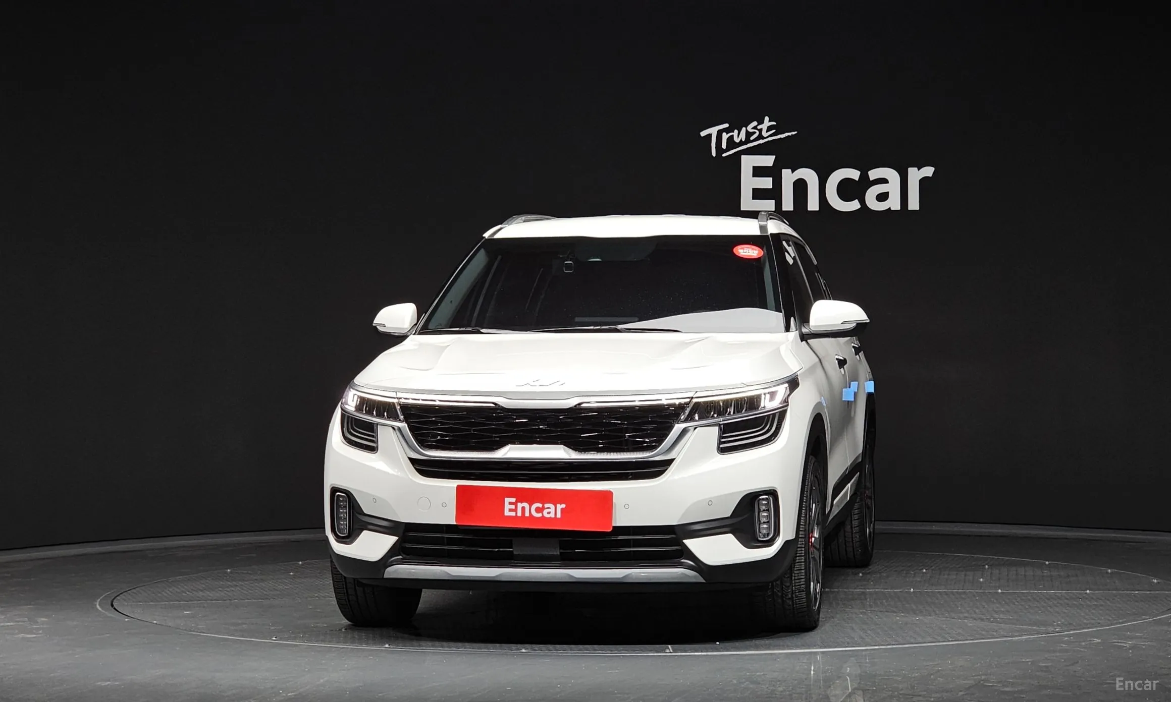 Kia Seltos превью 2