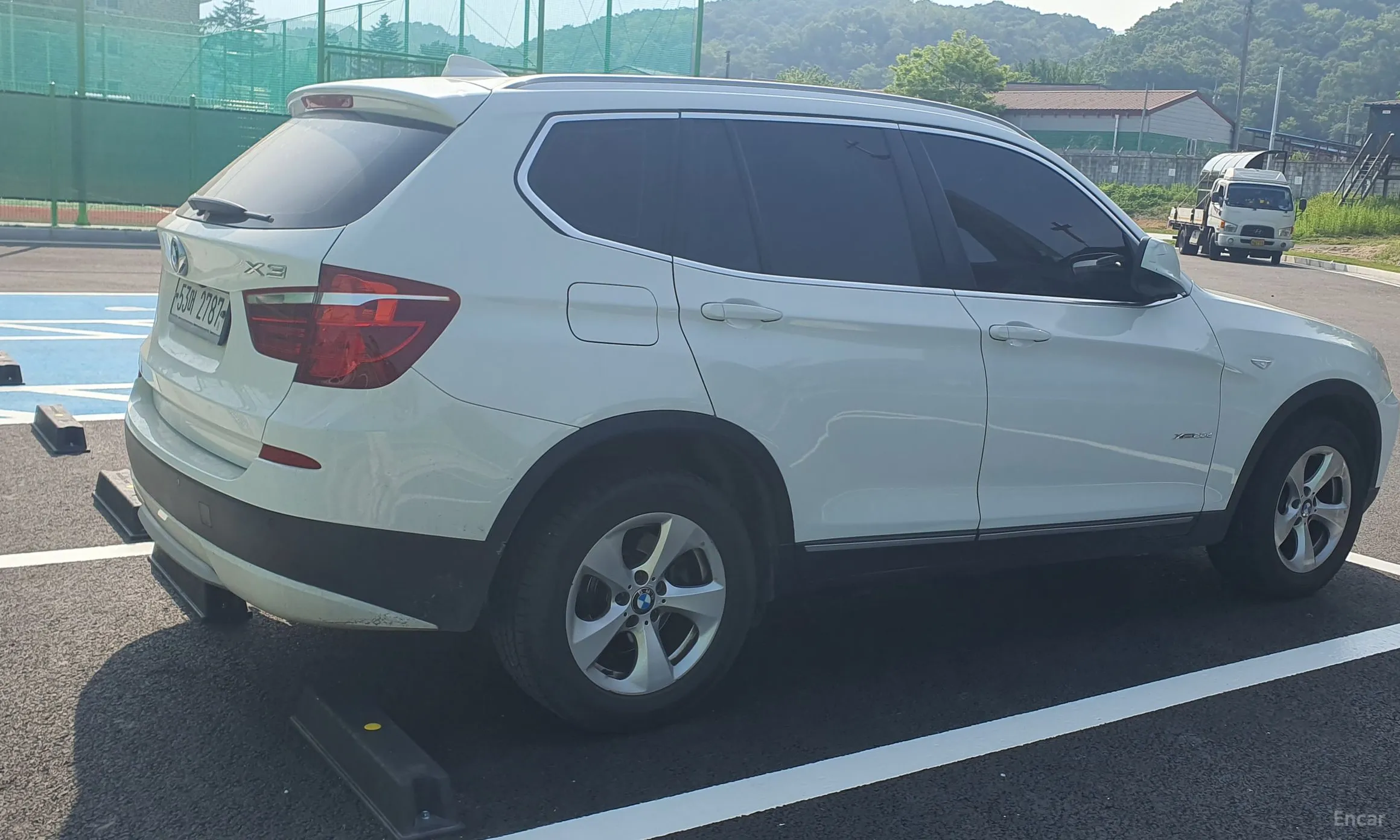 BMW X3 (F25)
