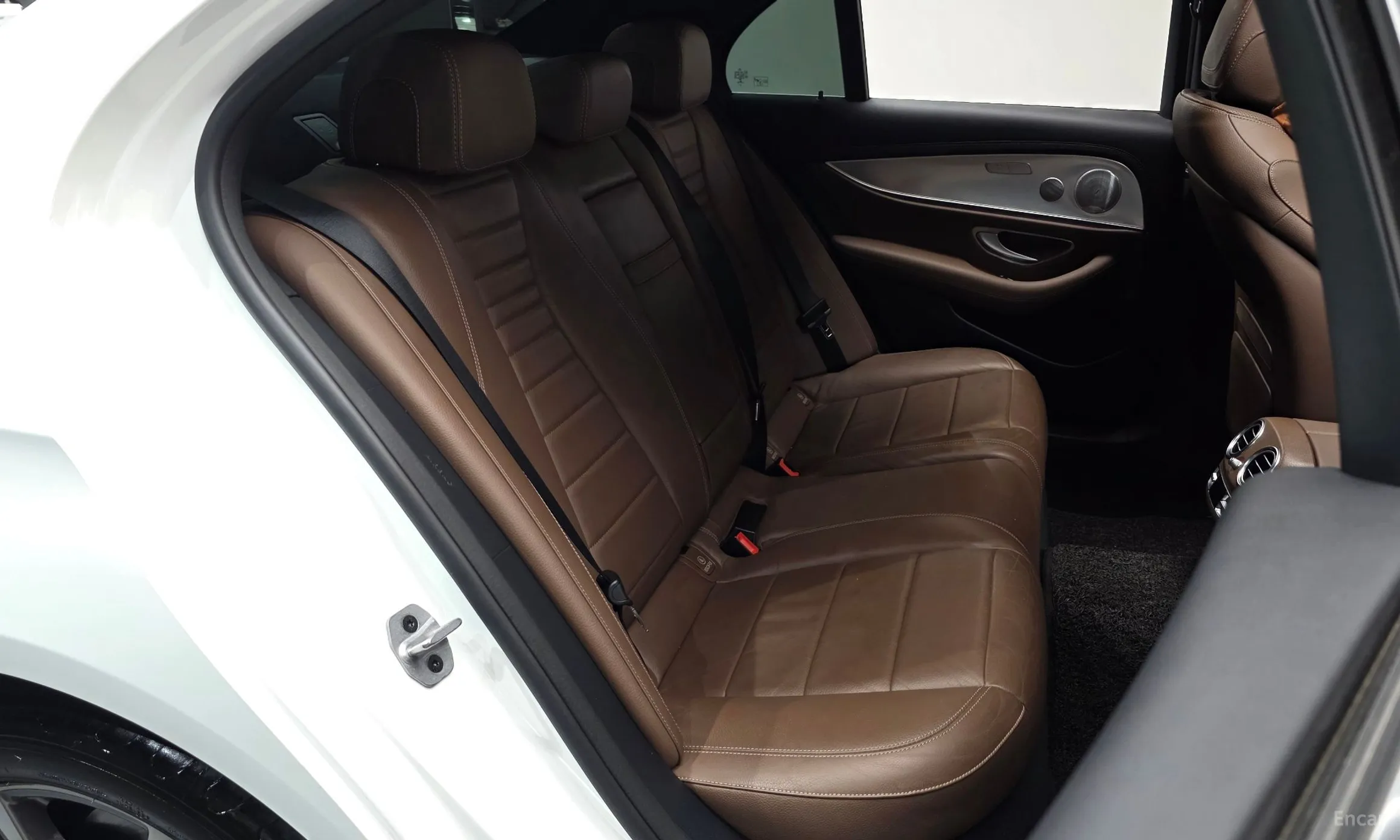 Mercedes Benz E-Class W213 превью 11