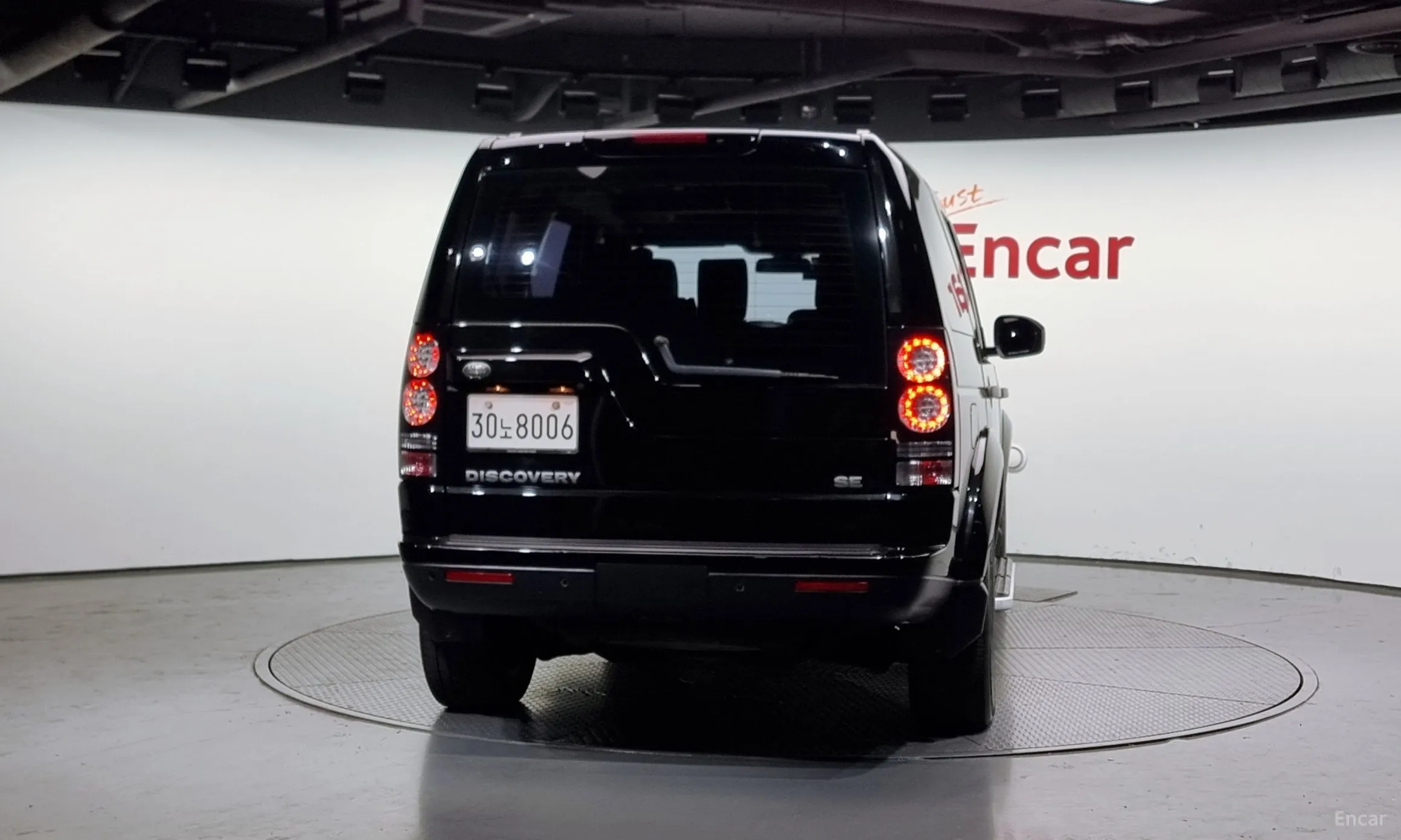 Land Rover Discovery 4 превью 3