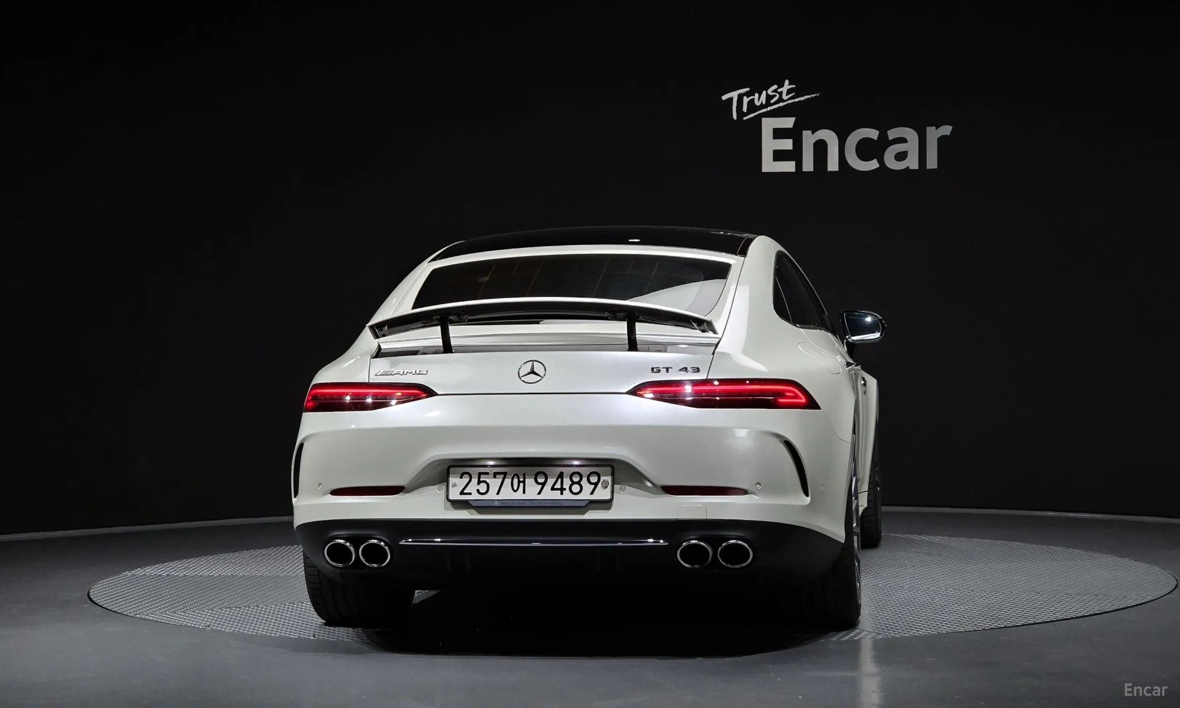 Mercedes Benz AMG GT превью 3