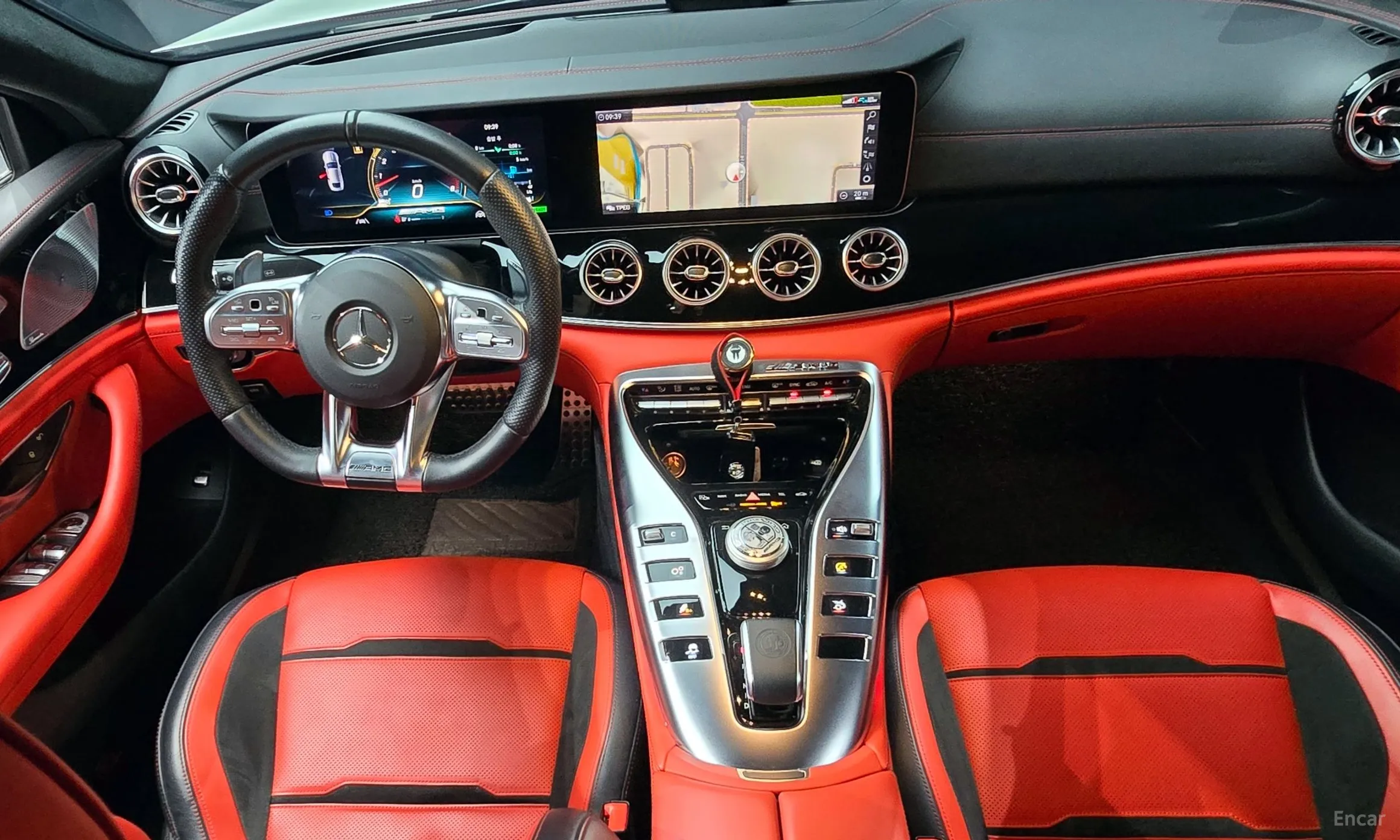 Mercedes Benz AMG GT превью 4