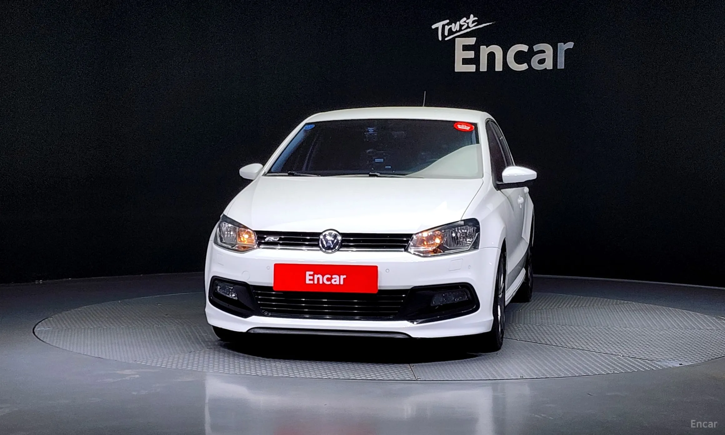 Volkswagen Polo превью 2