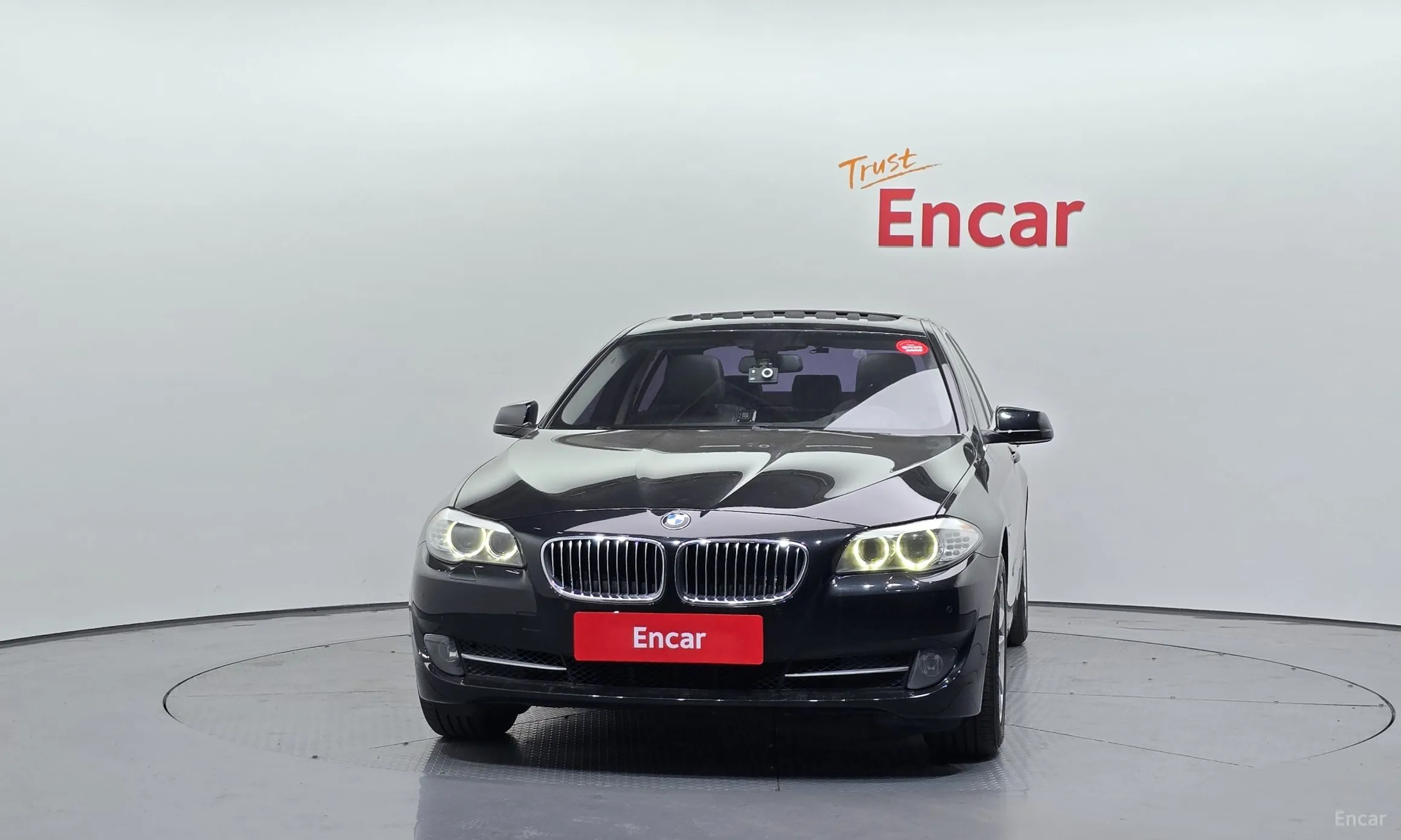 BMW 5 Series (F10) превью 2