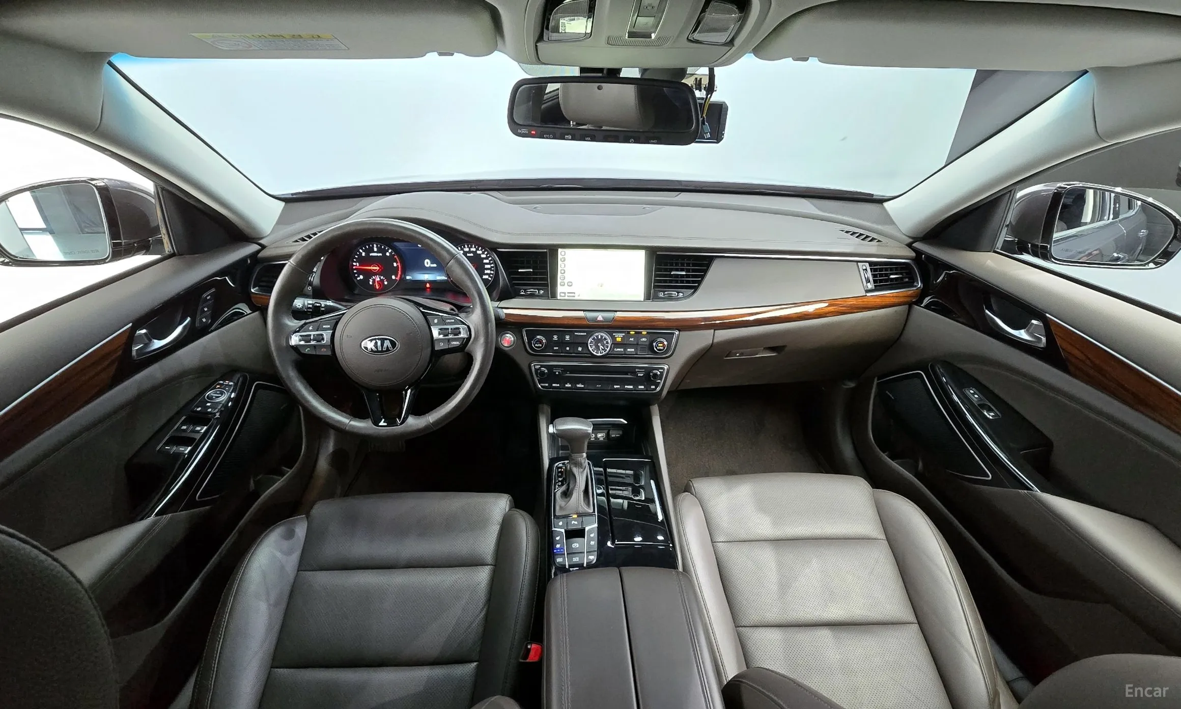 Kia K7 превью 4