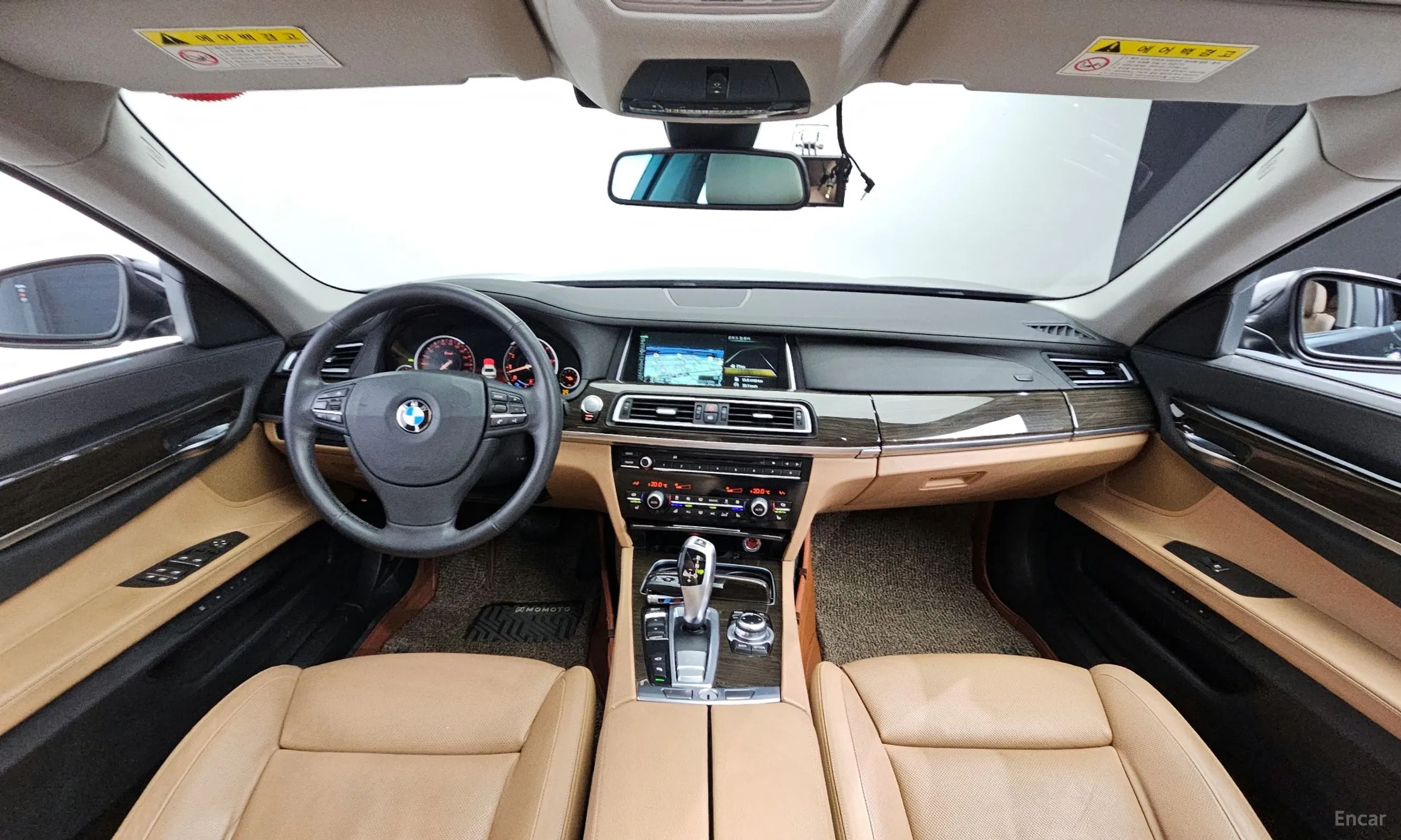 BMW 7 Series (F01) превью 4