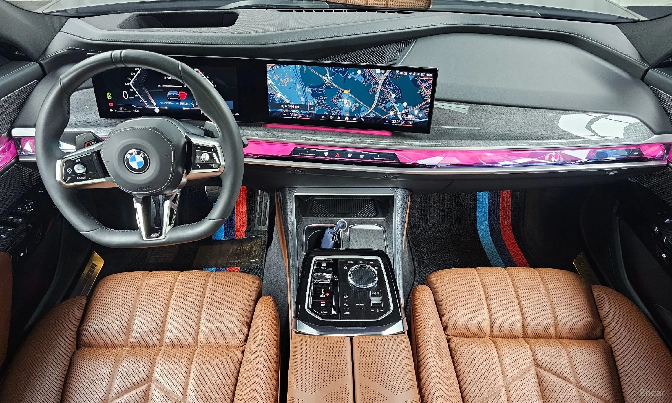 BMW 7 Series (G70) превью 4