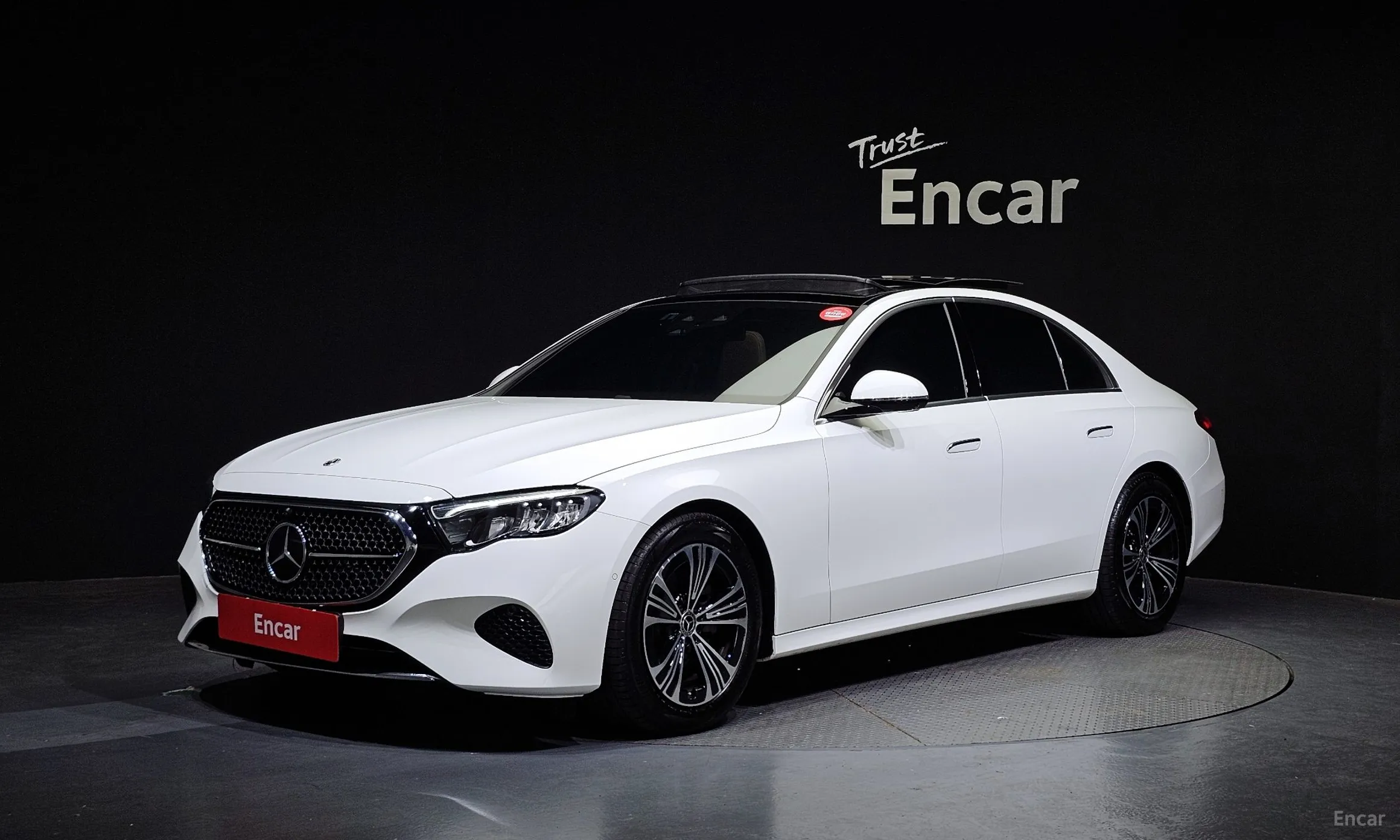 E-Class W214