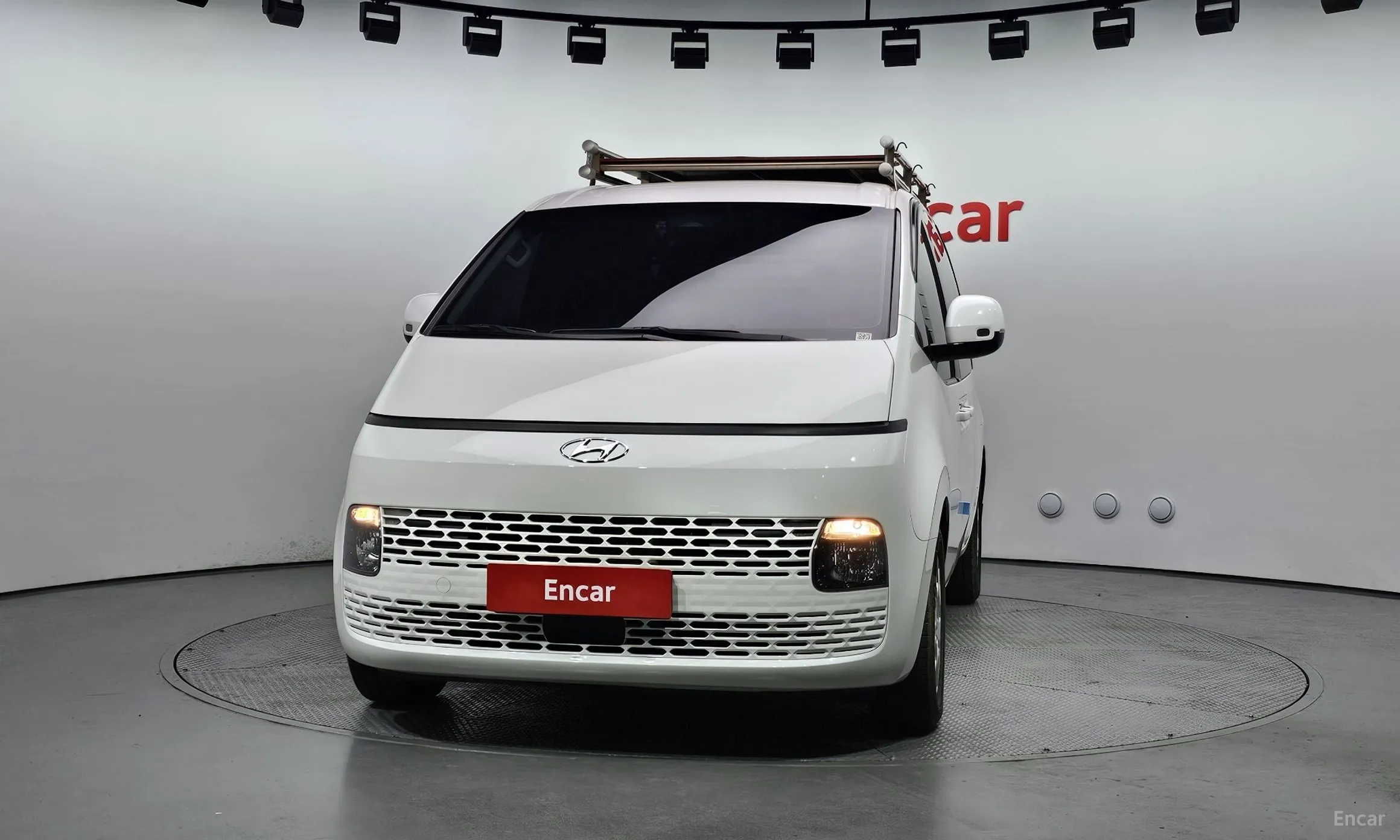 Hyundai Staria превью 2