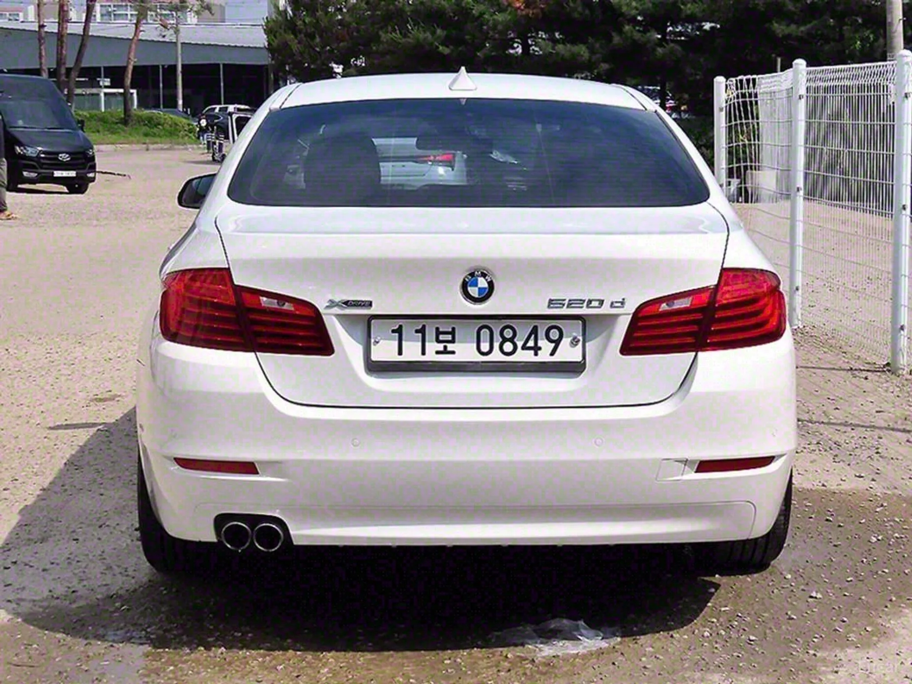 BMW 5 Series (F10) превью 3