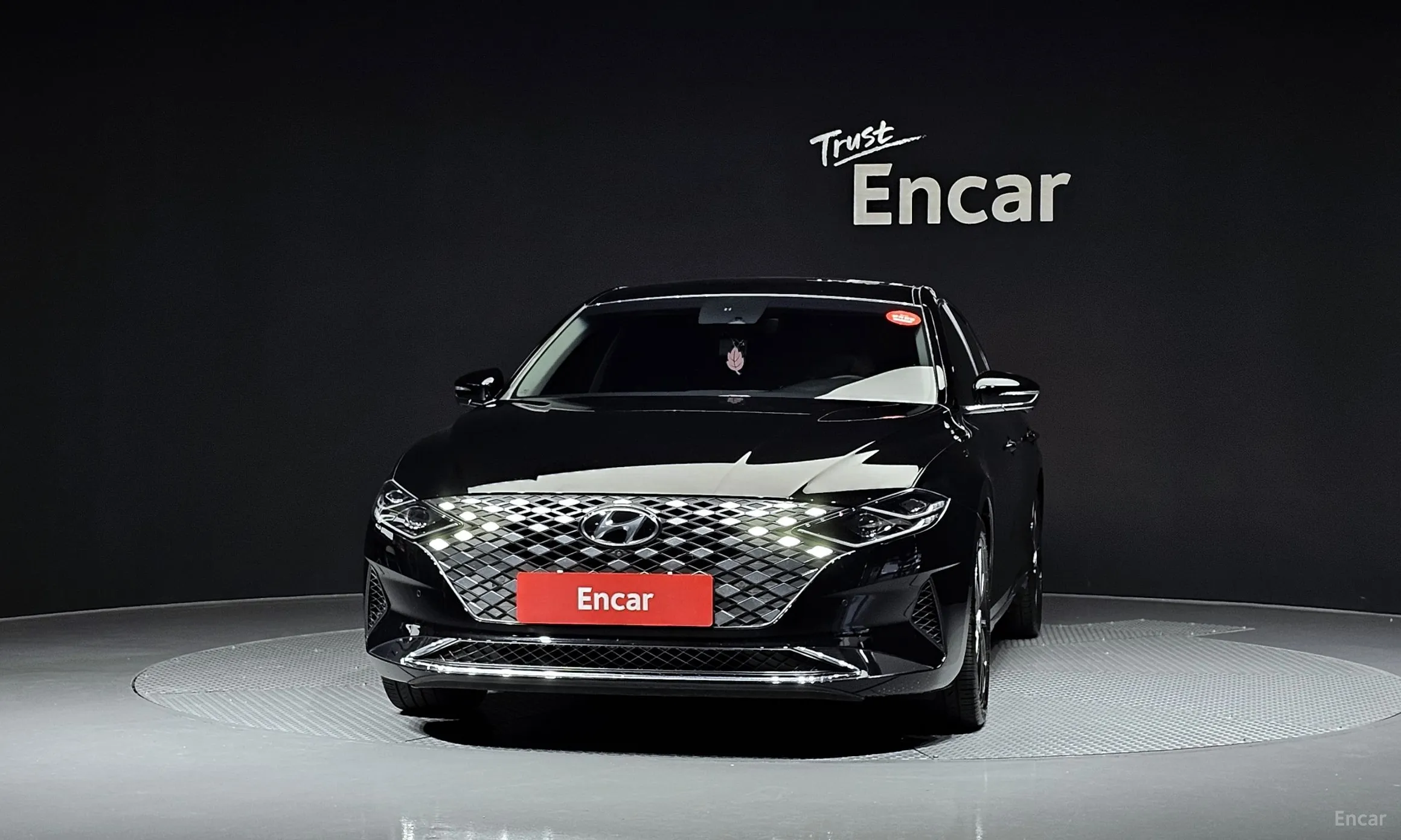 Hyundai Grandeur IG превью 2