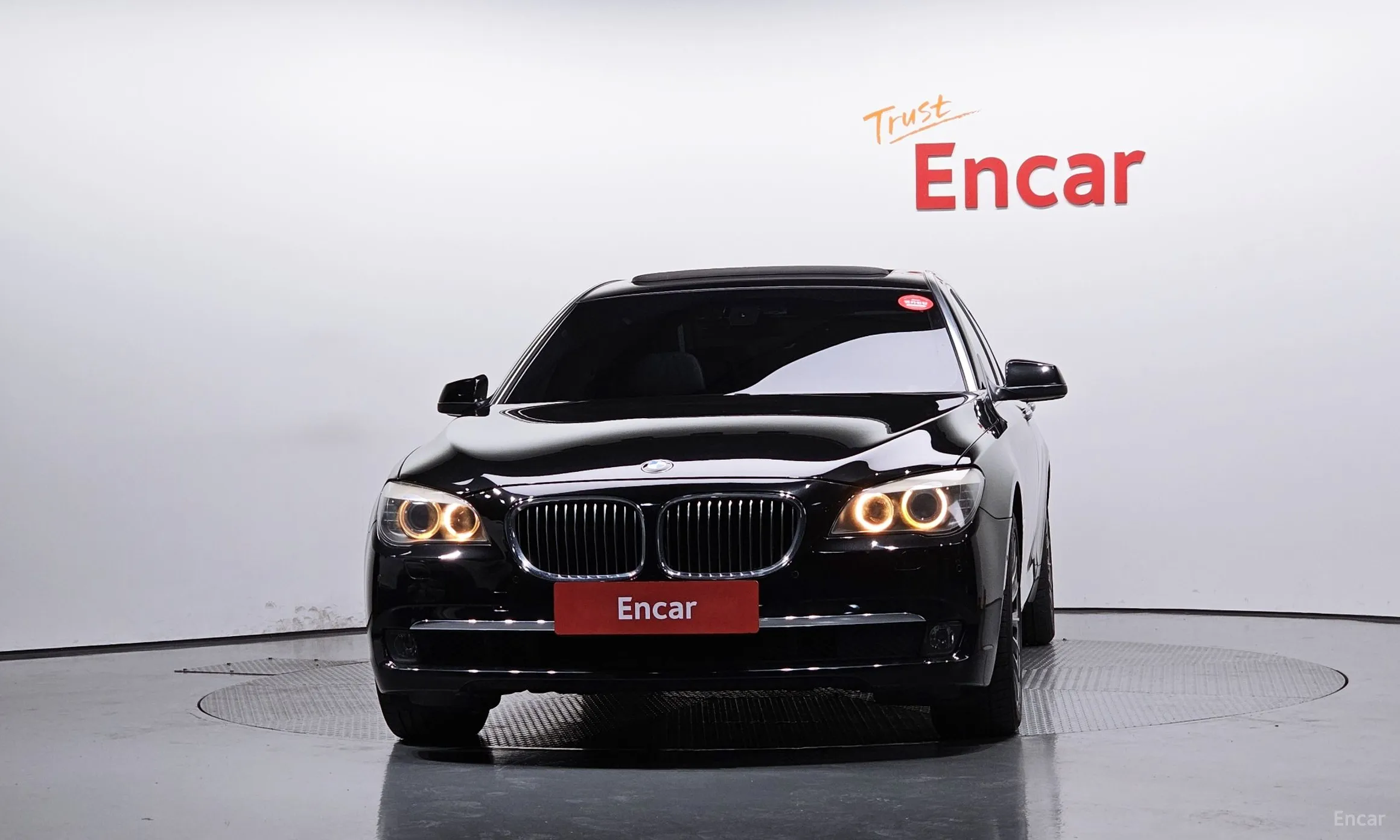 BMW 7 Series (F01)