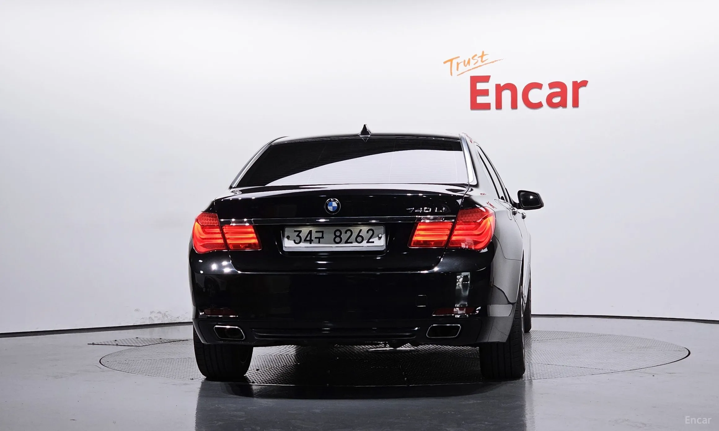 BMW 7 Series (F01) превью 3