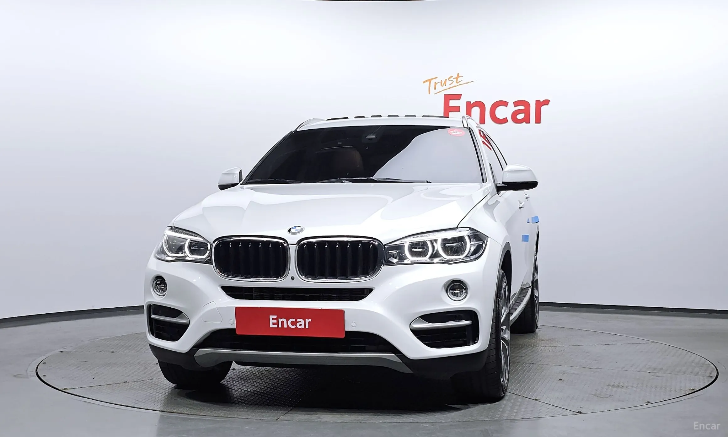 BMW X6 (F16) превью 2